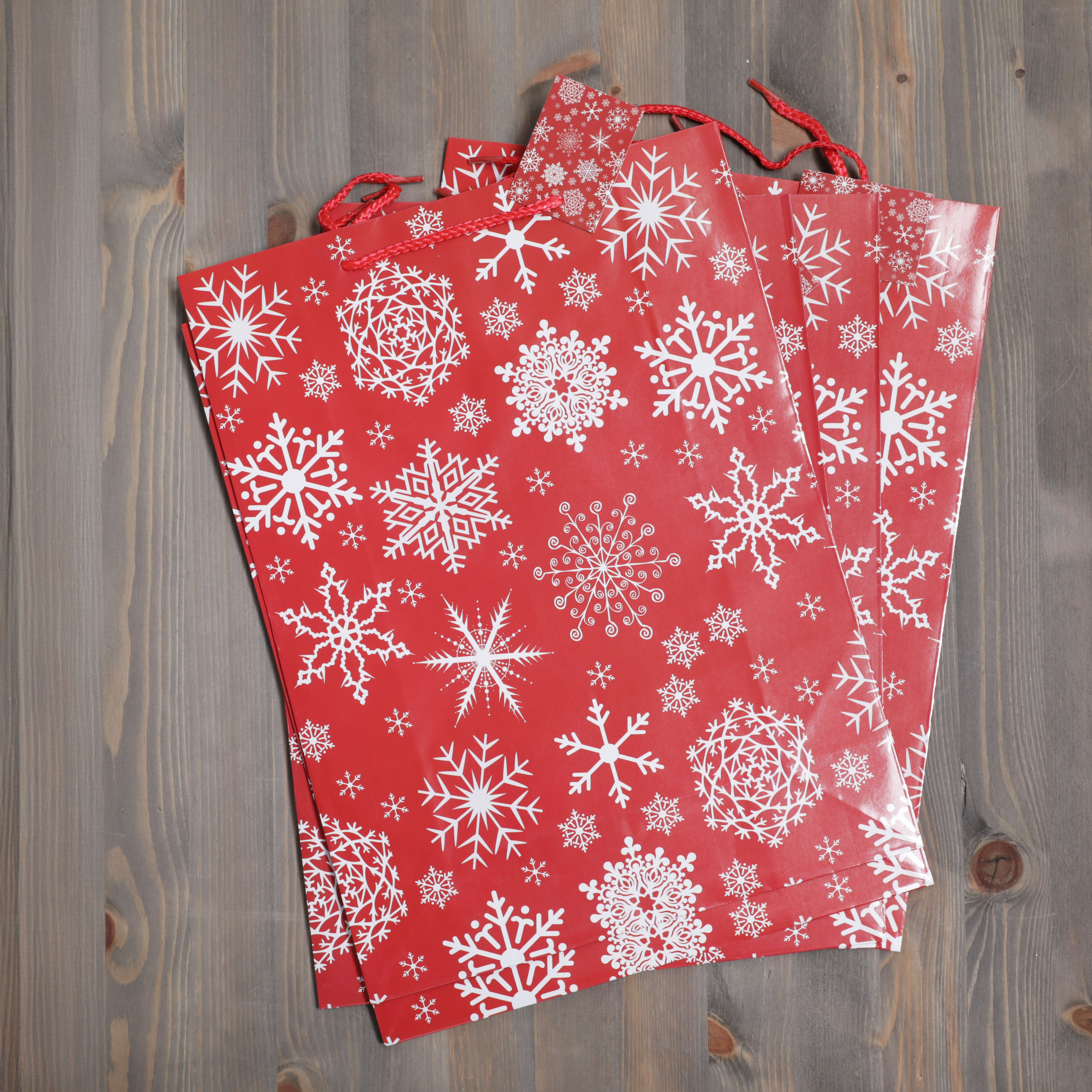Christmas Gift Bags Red/White Snowflakes Design - 40 x 30 x 12cm - 12pcs