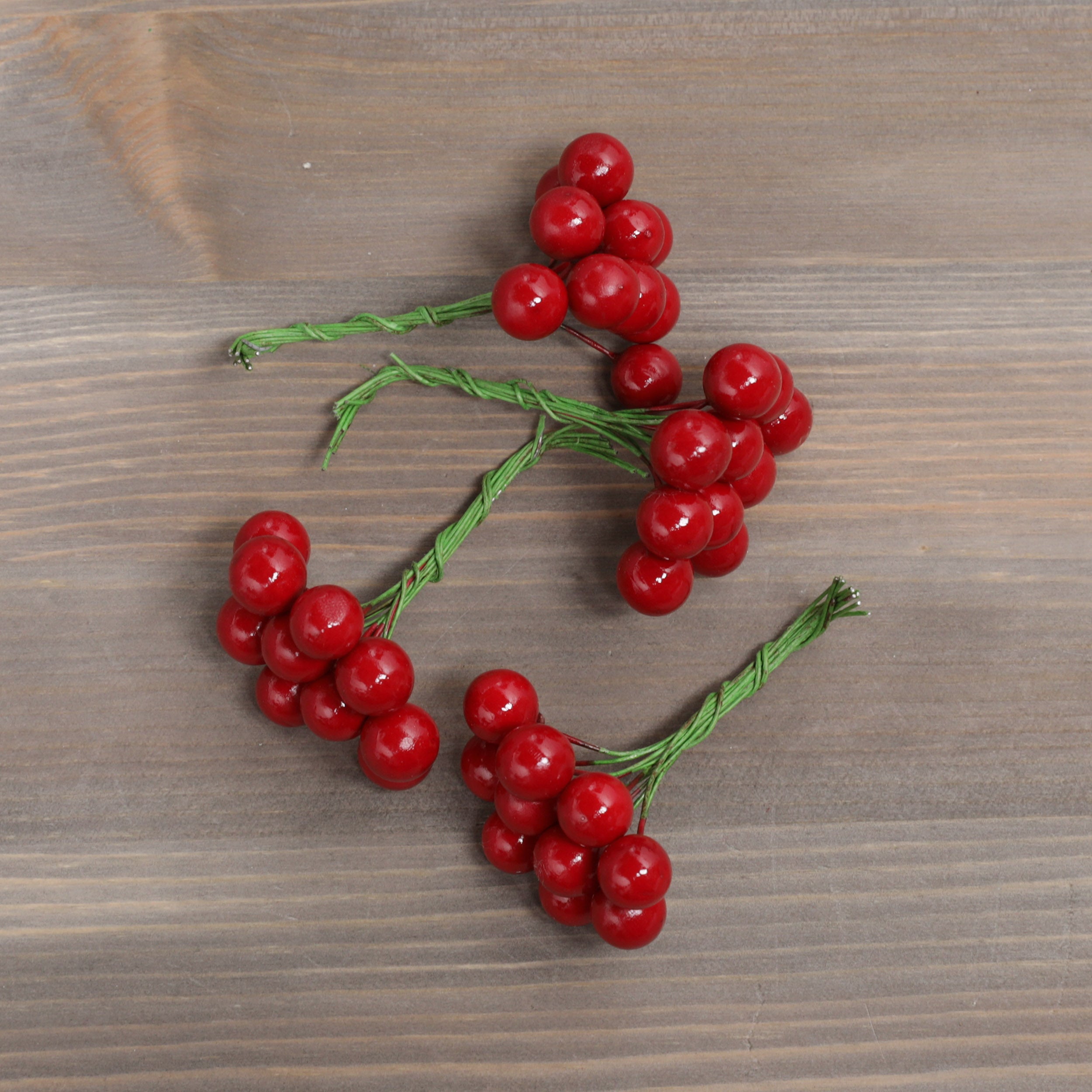 Red Berries on Wires - 4pcs