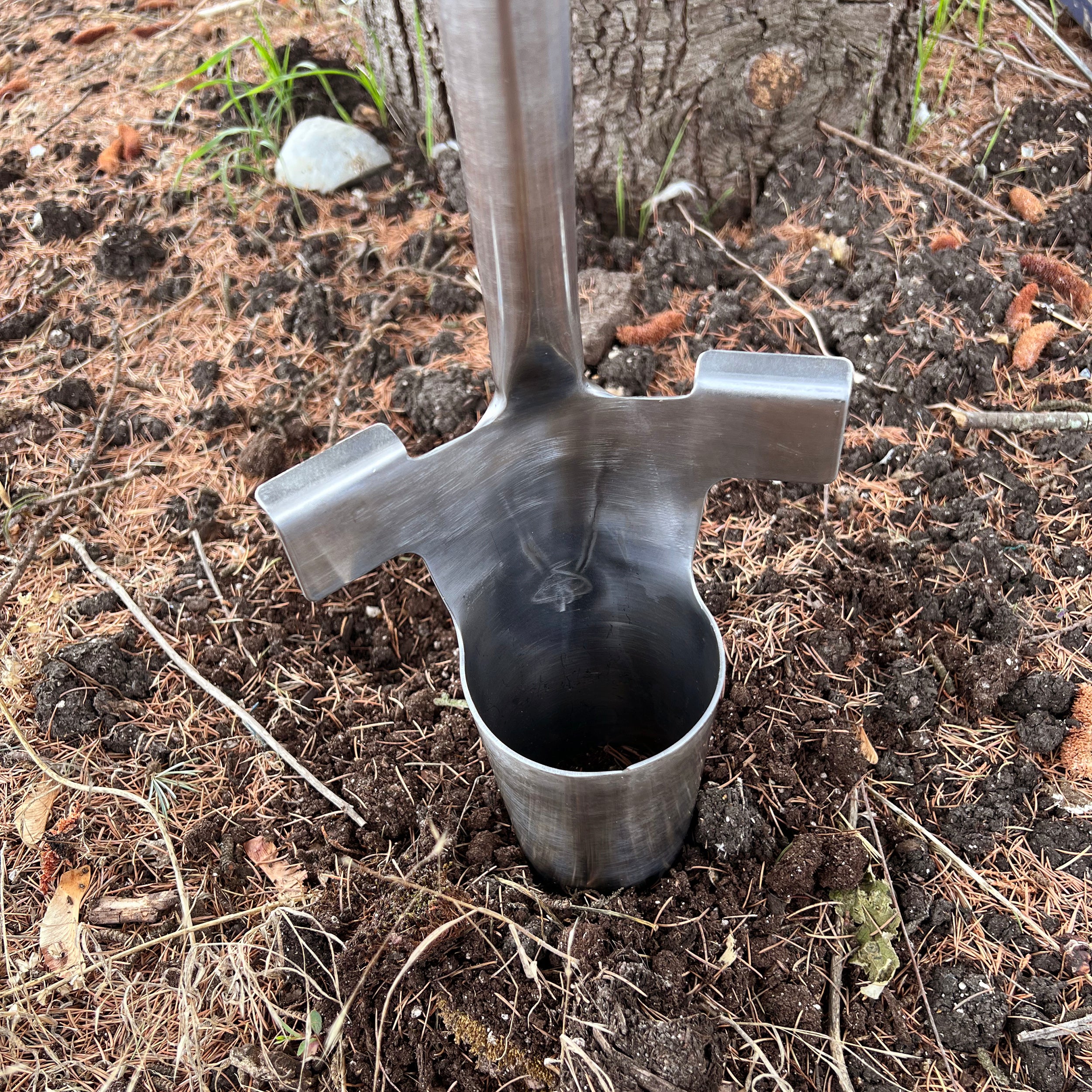 Charles Rose Stainless Steel Bulb Long Handled Planter - Ash Handle
