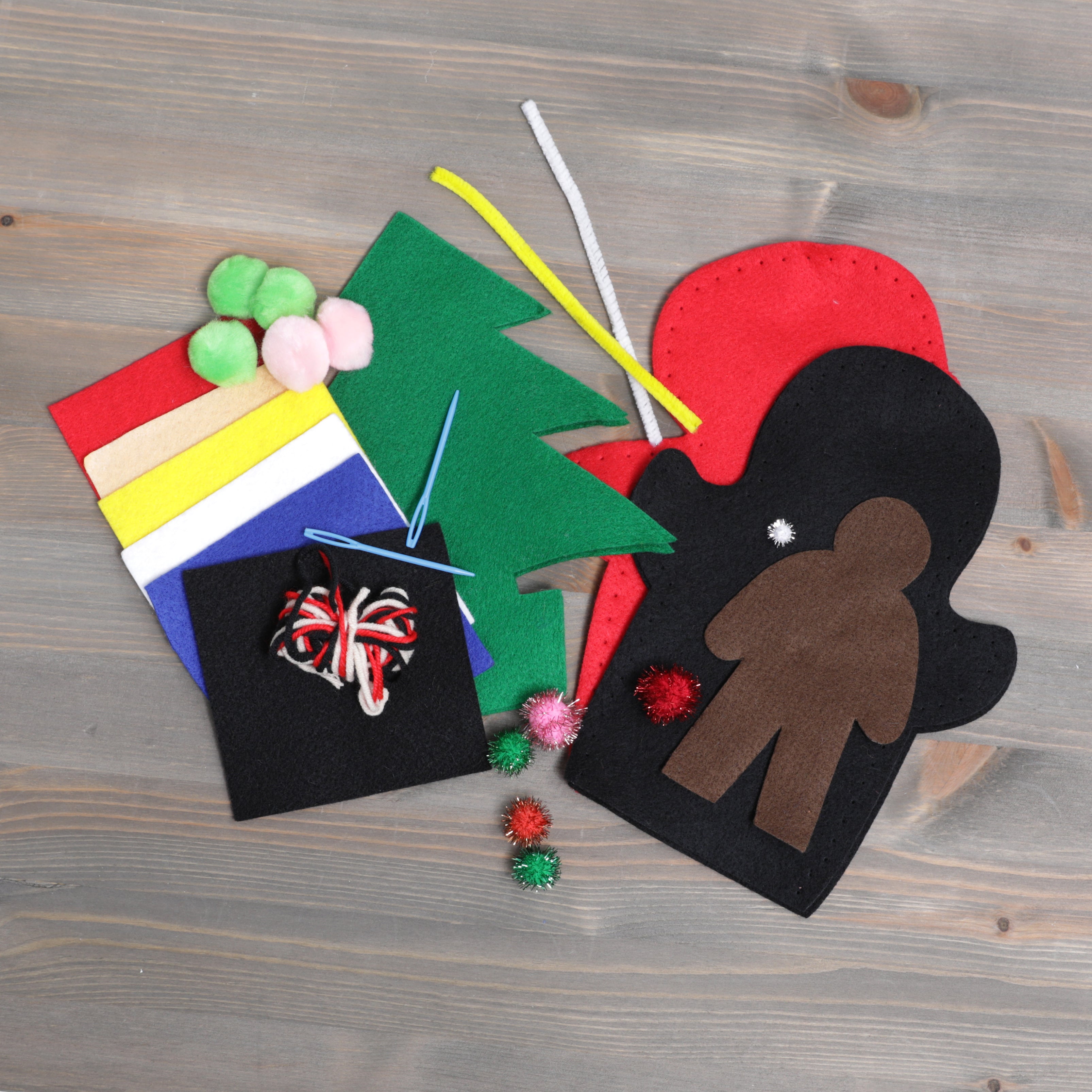 Bumper Christmas Felt Sewing Kit