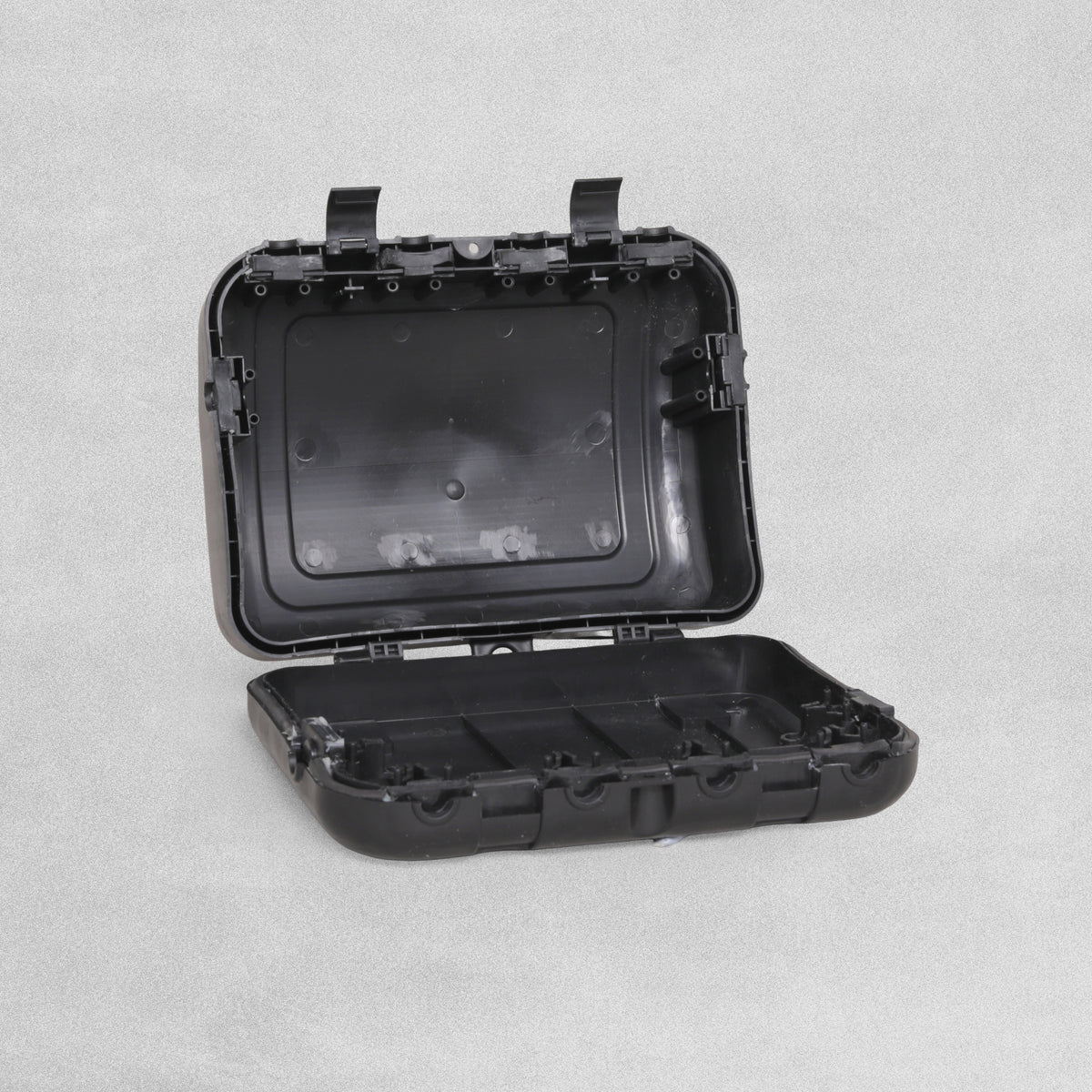 Status Weatherproof IP64 Outdoor Electric Box Black - 6 ports