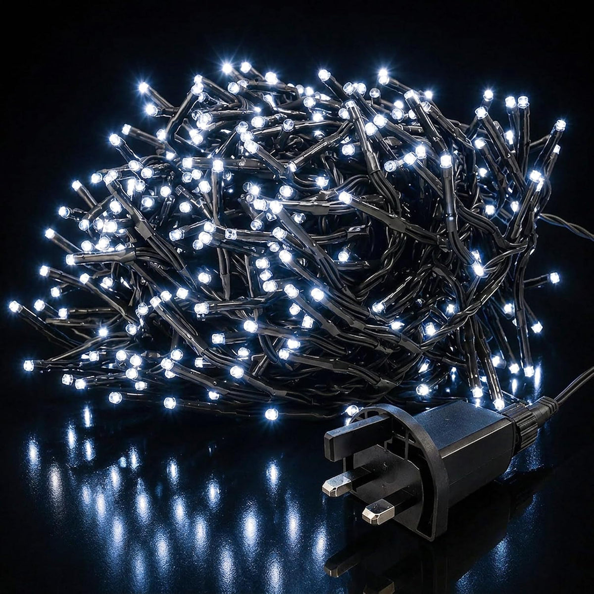 Status 480 Indoor / Outdoor LED String Lights CLUSTER  - mains powered