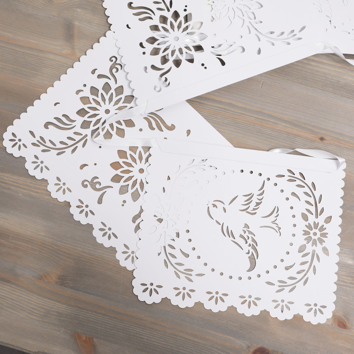 Talking Tables 4m Paper Lace Garland