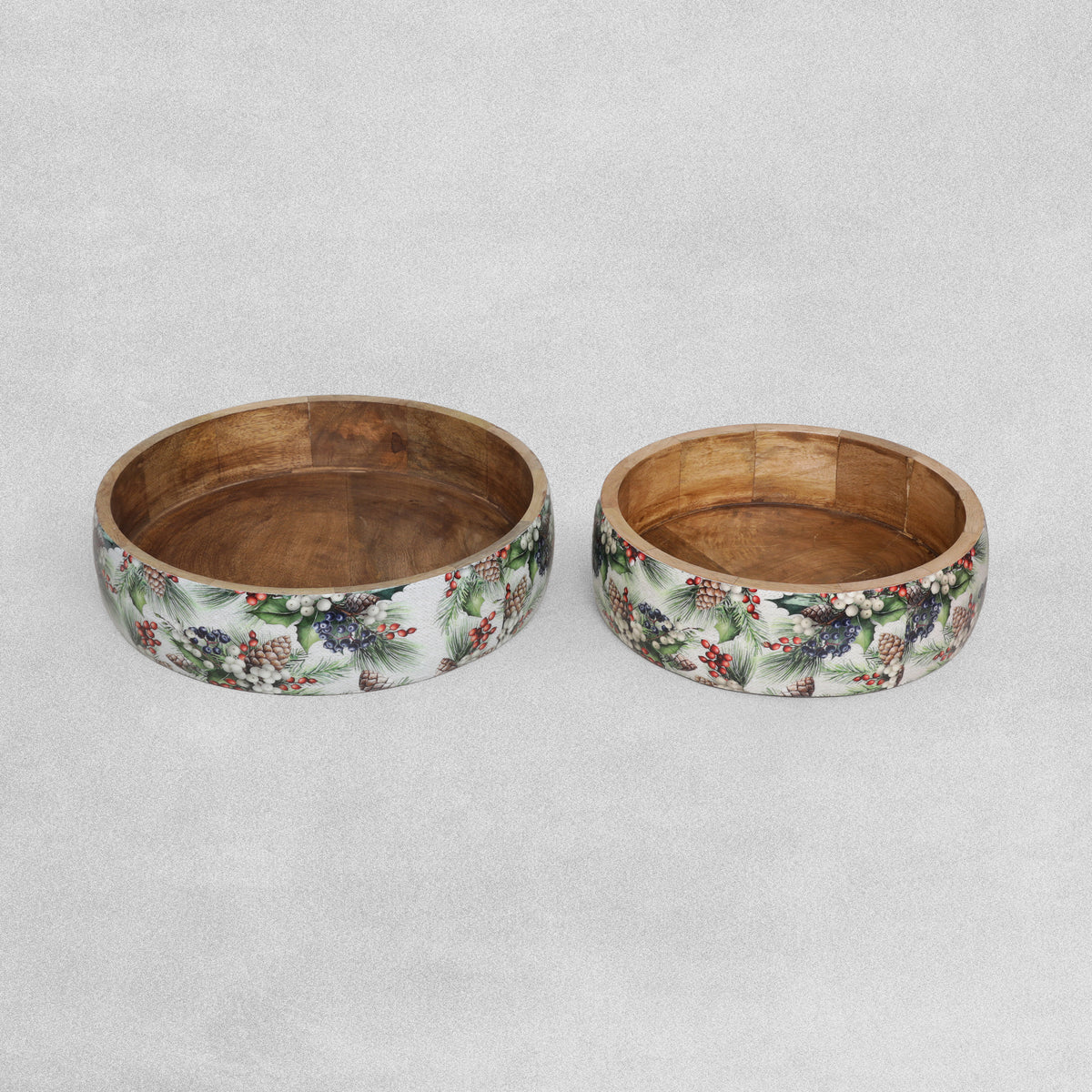 "Christmas Berries"  Enamel Serving Bowls