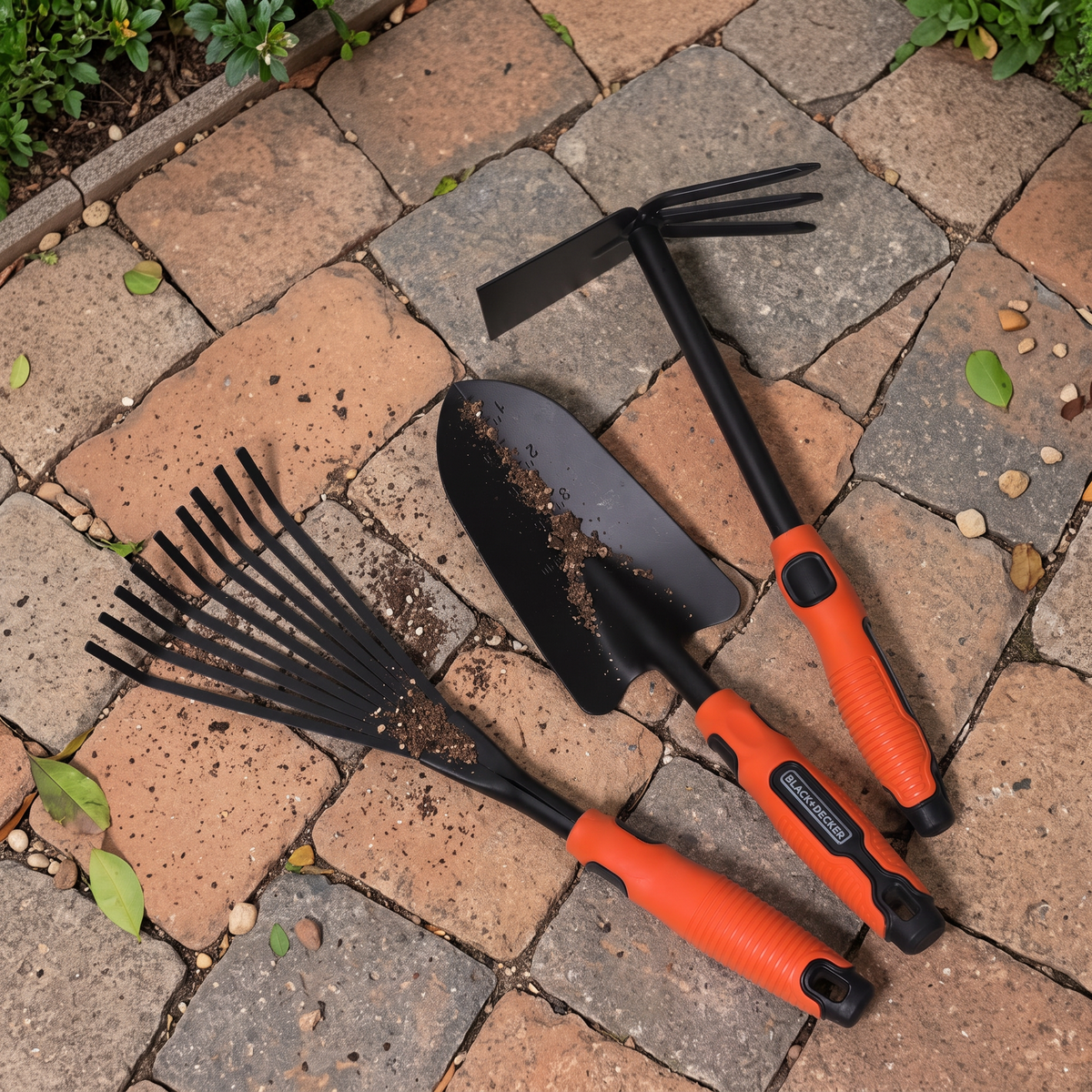 Black & Decker Hand Trowel 35cm