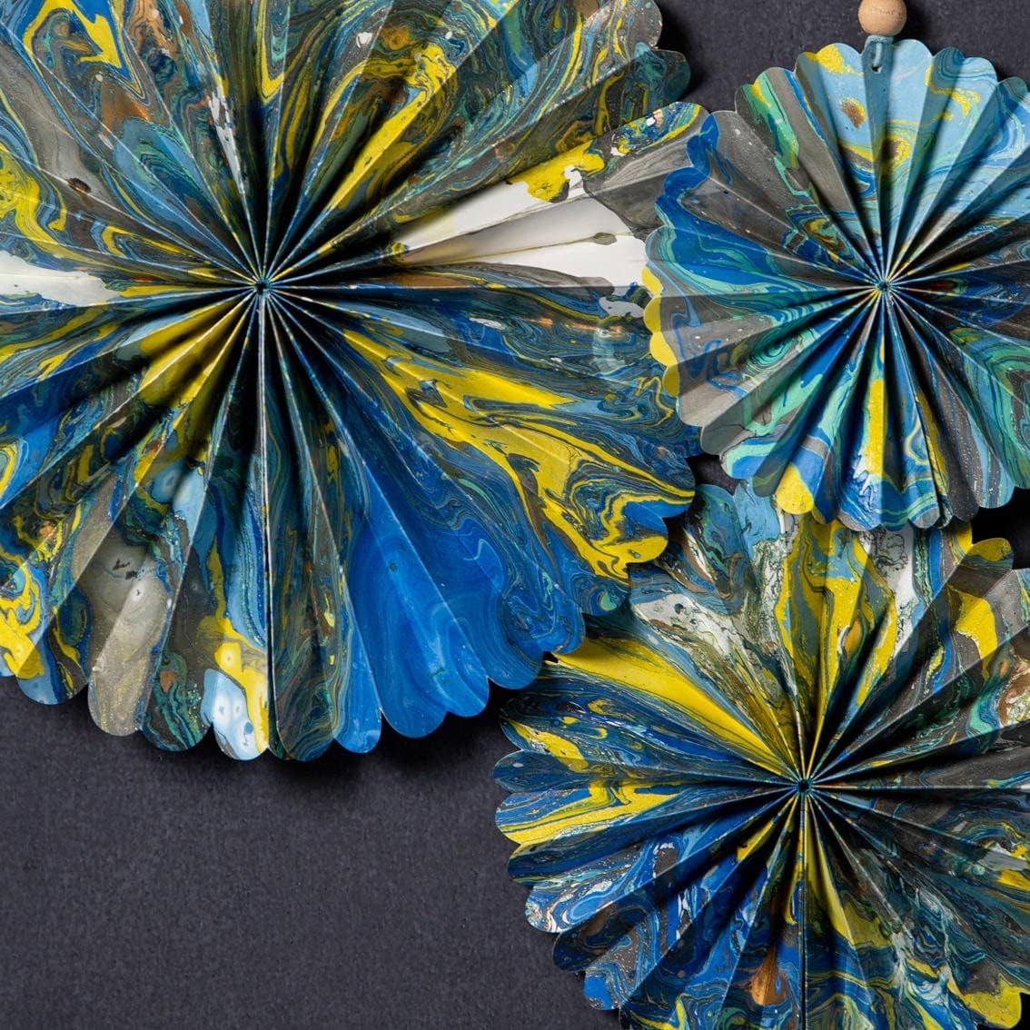 Talking Tables Fan Decorations Marble Pack of 3