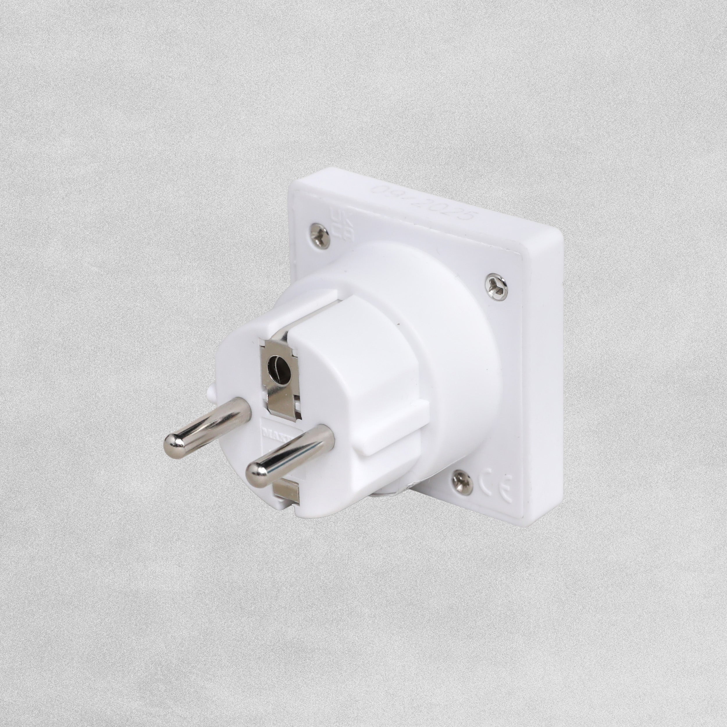Maxim European Travel Adaptor White