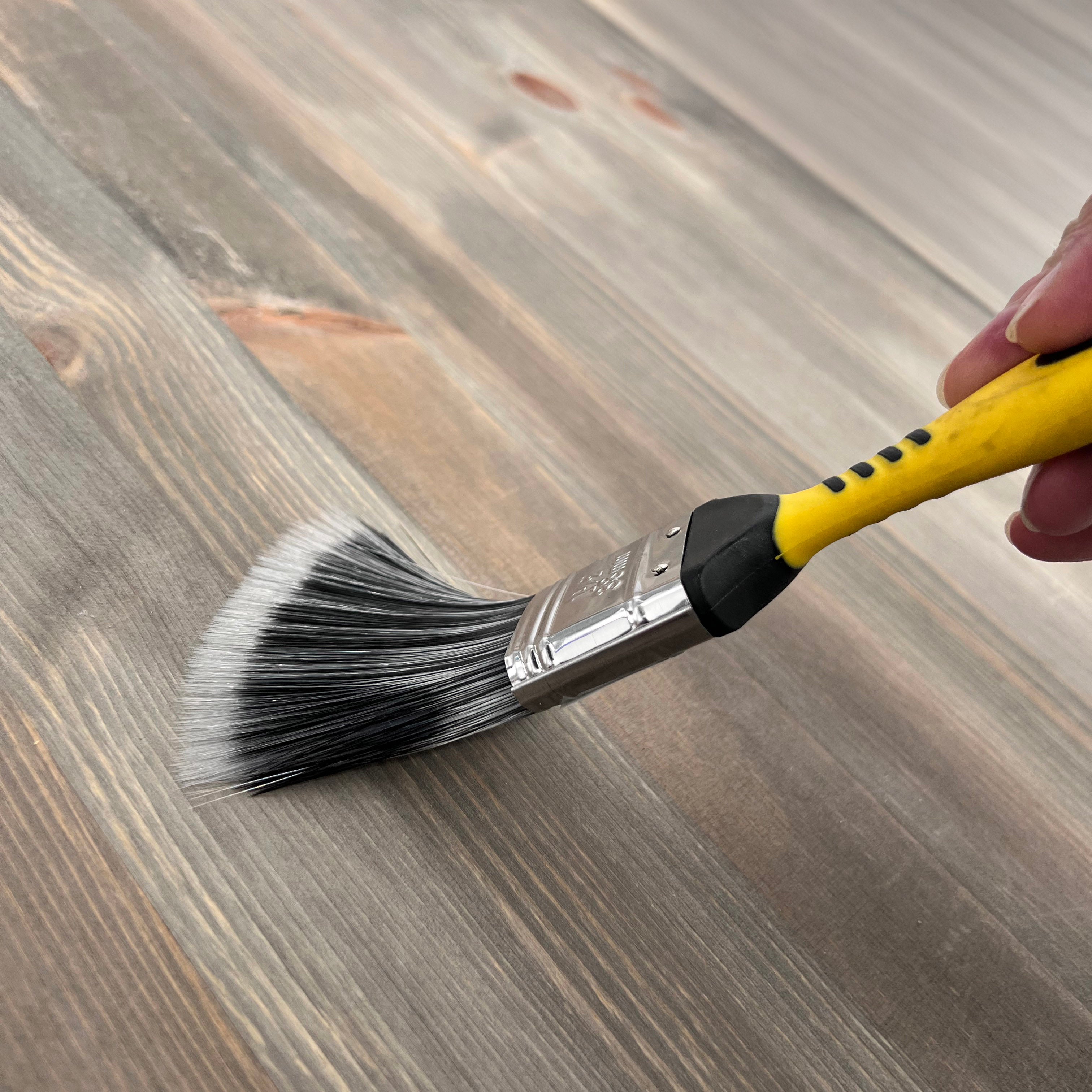 Stanley Loss Free Synthetic Bristle Paint Brush 1 1/2"