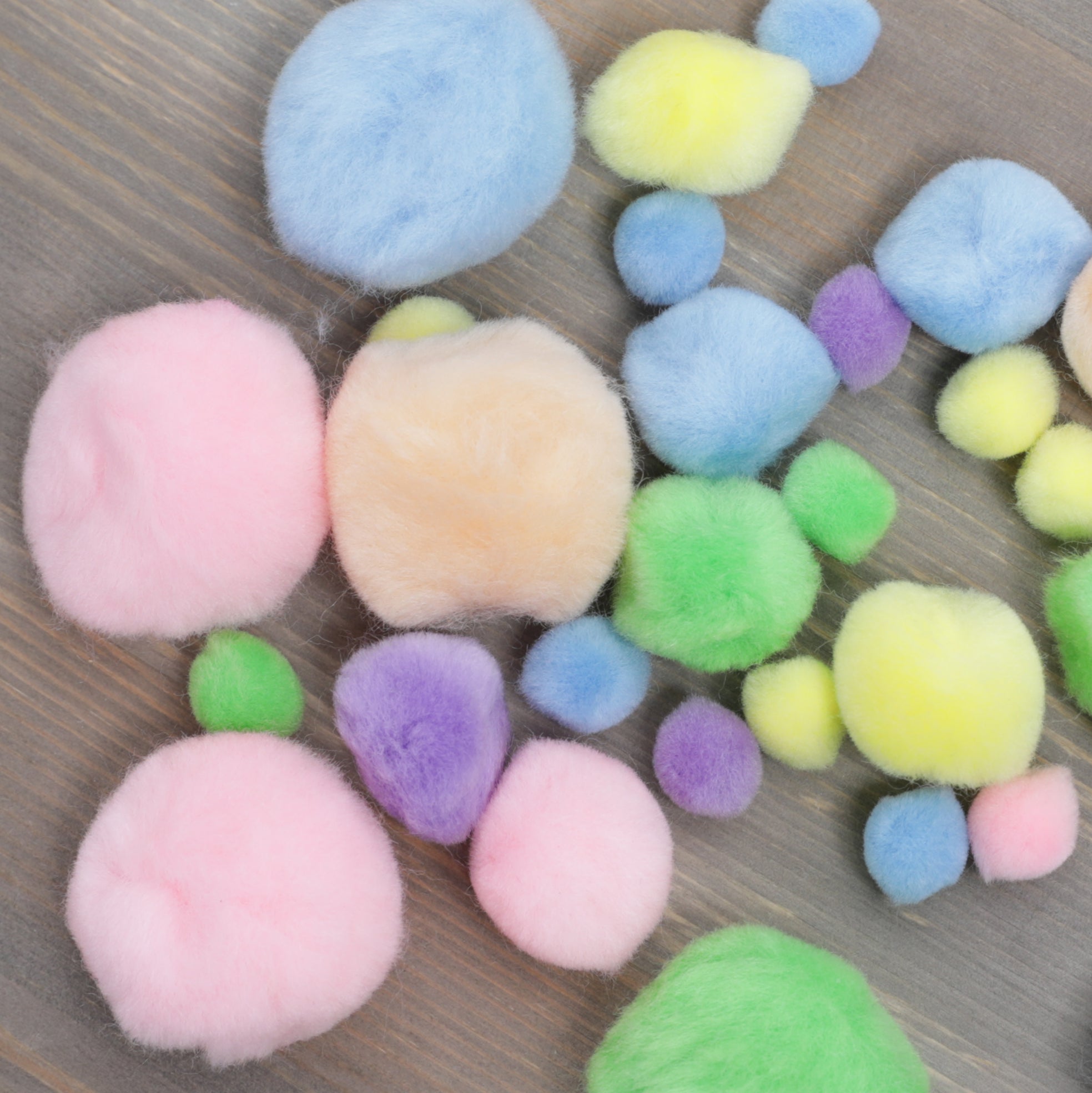 Assorted Pom Poms LP Creative