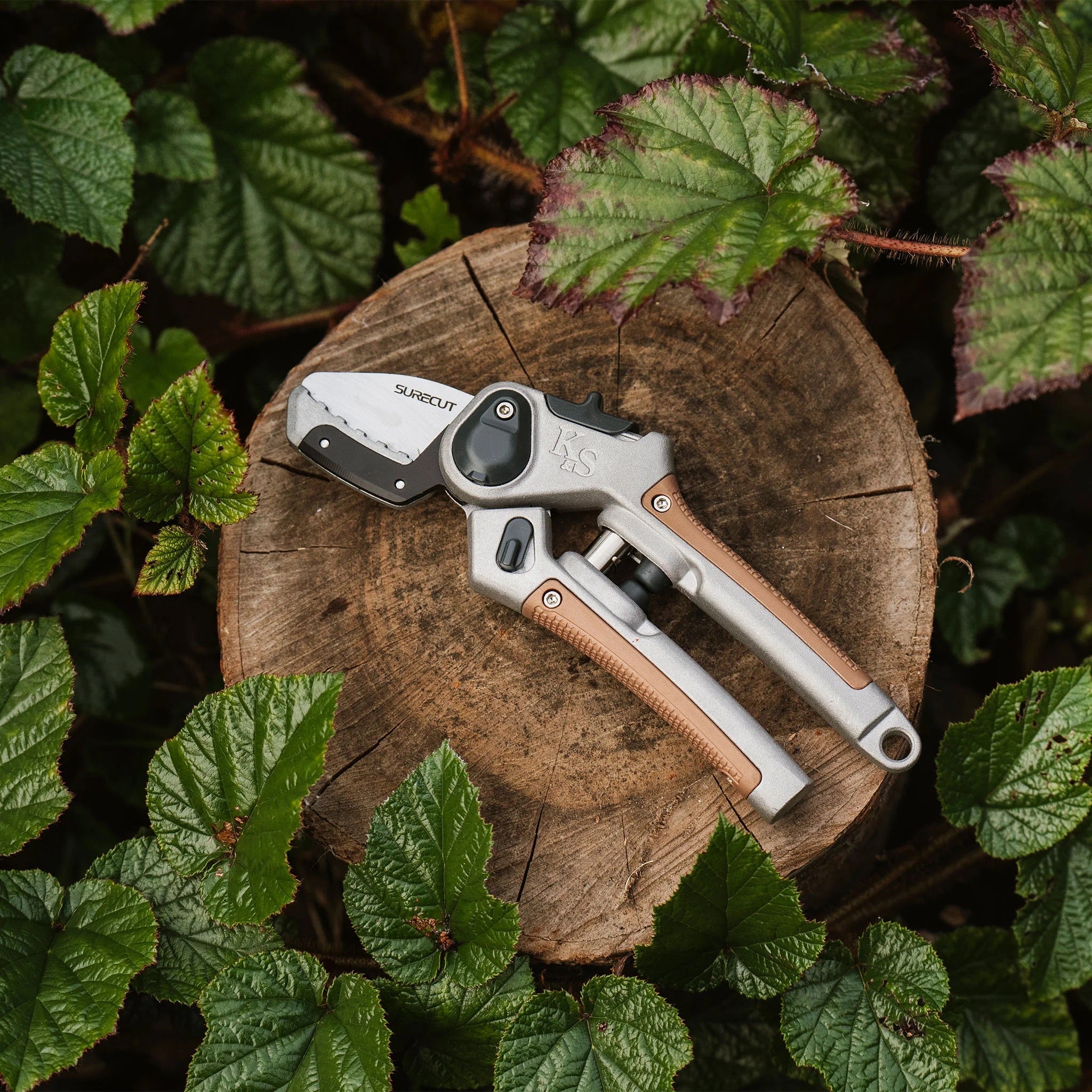 Kent & Stowe Sure Cut Hard Wood Lite Anvil Secateurs