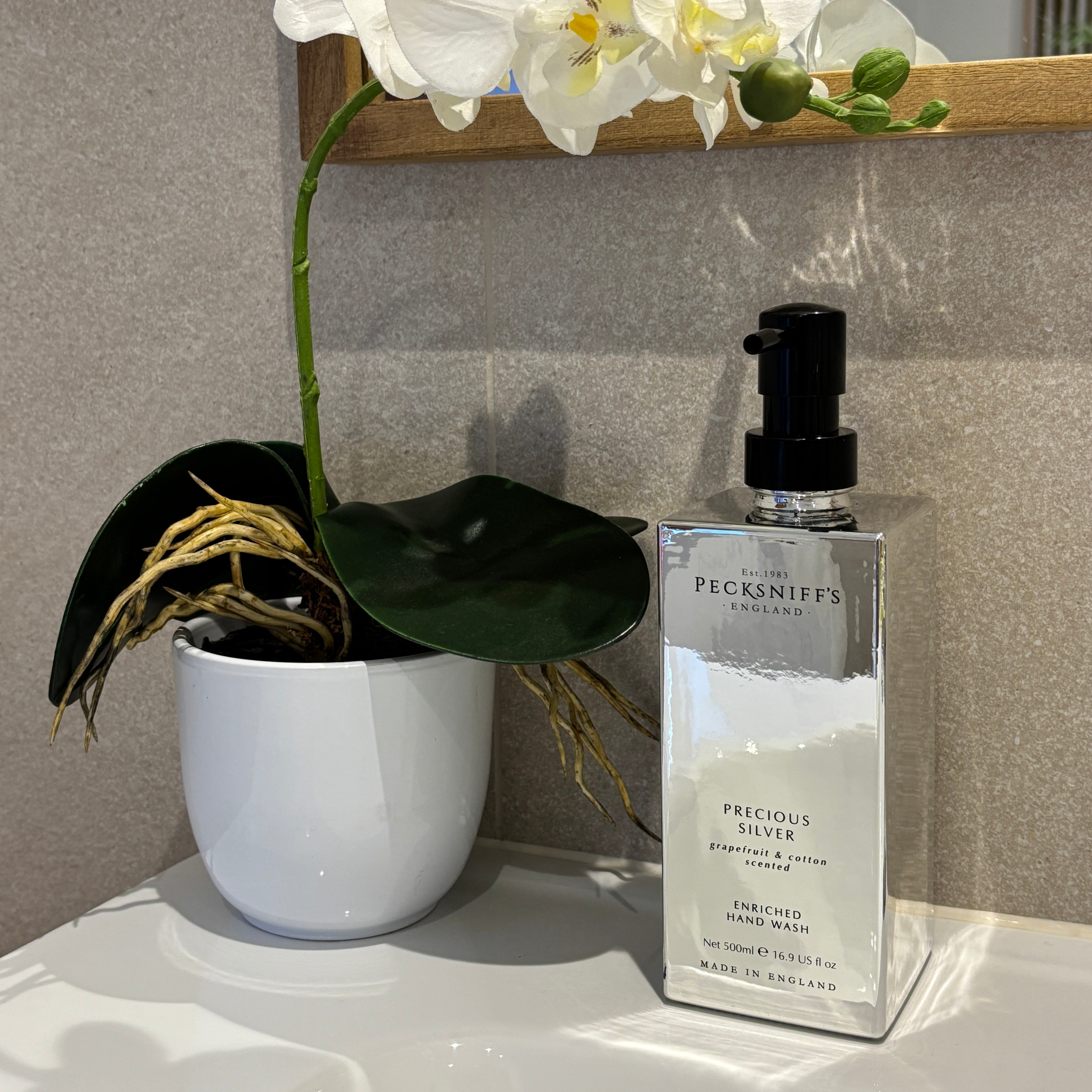 Pecksniff's Luxury Enriched Scented Hand Wash - Various Scents Available - 500ml