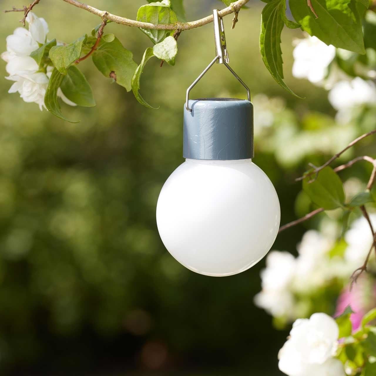 Eureka Solar Powered Festoons 4 pack of colour changing bulbs