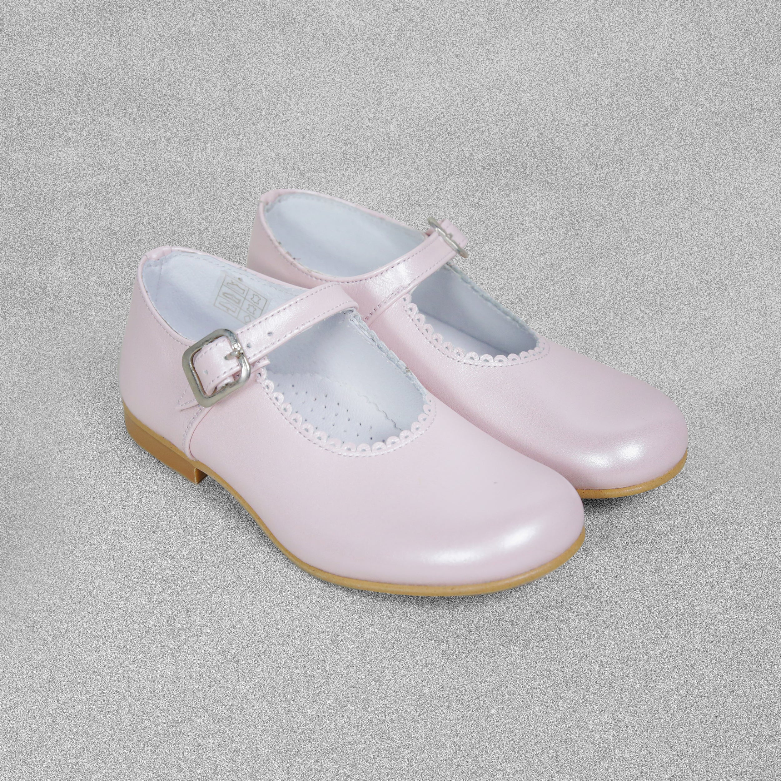 Shoeting Stars Pink Shoes with Buckle Strap