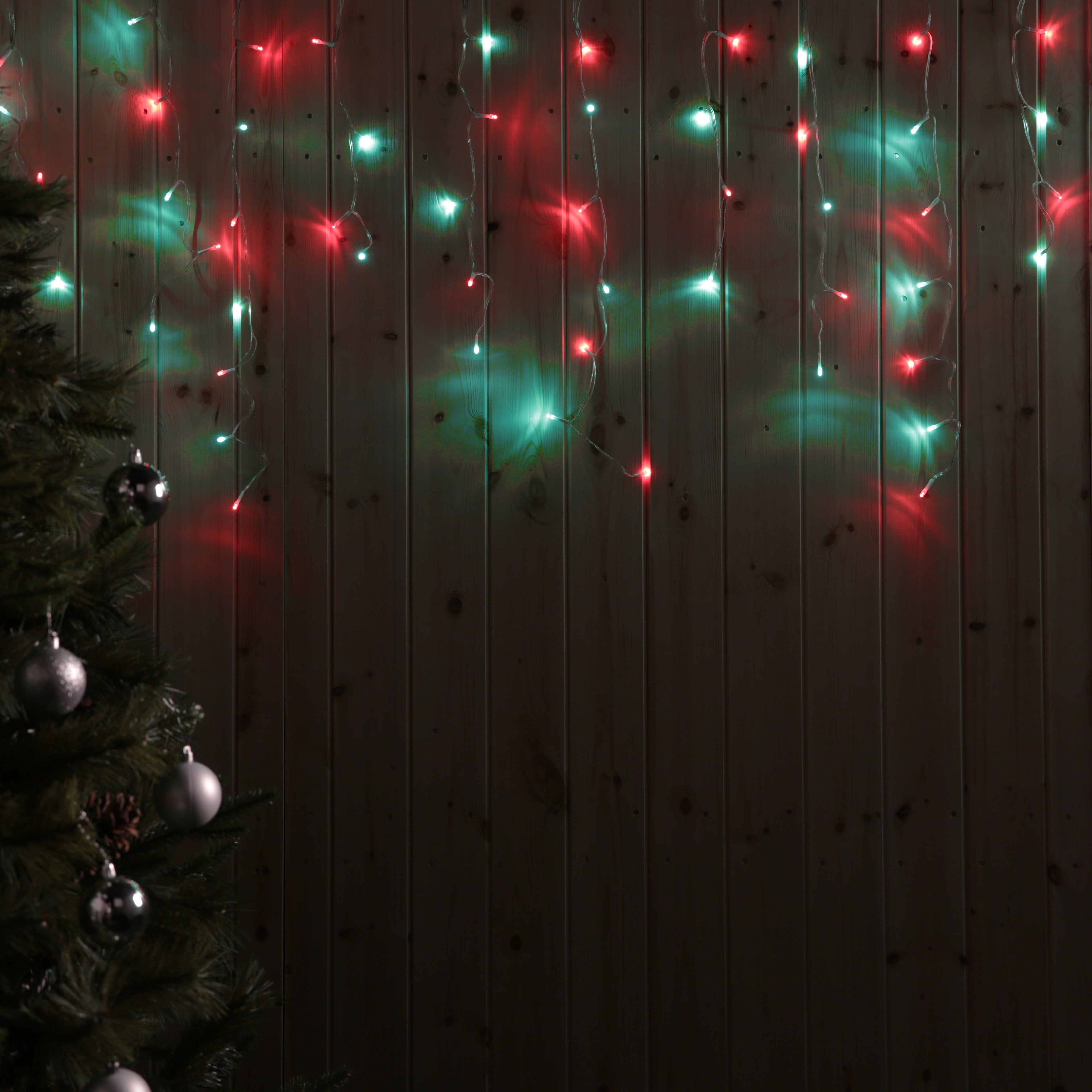 Red & Green LED Icicle Lights 10m