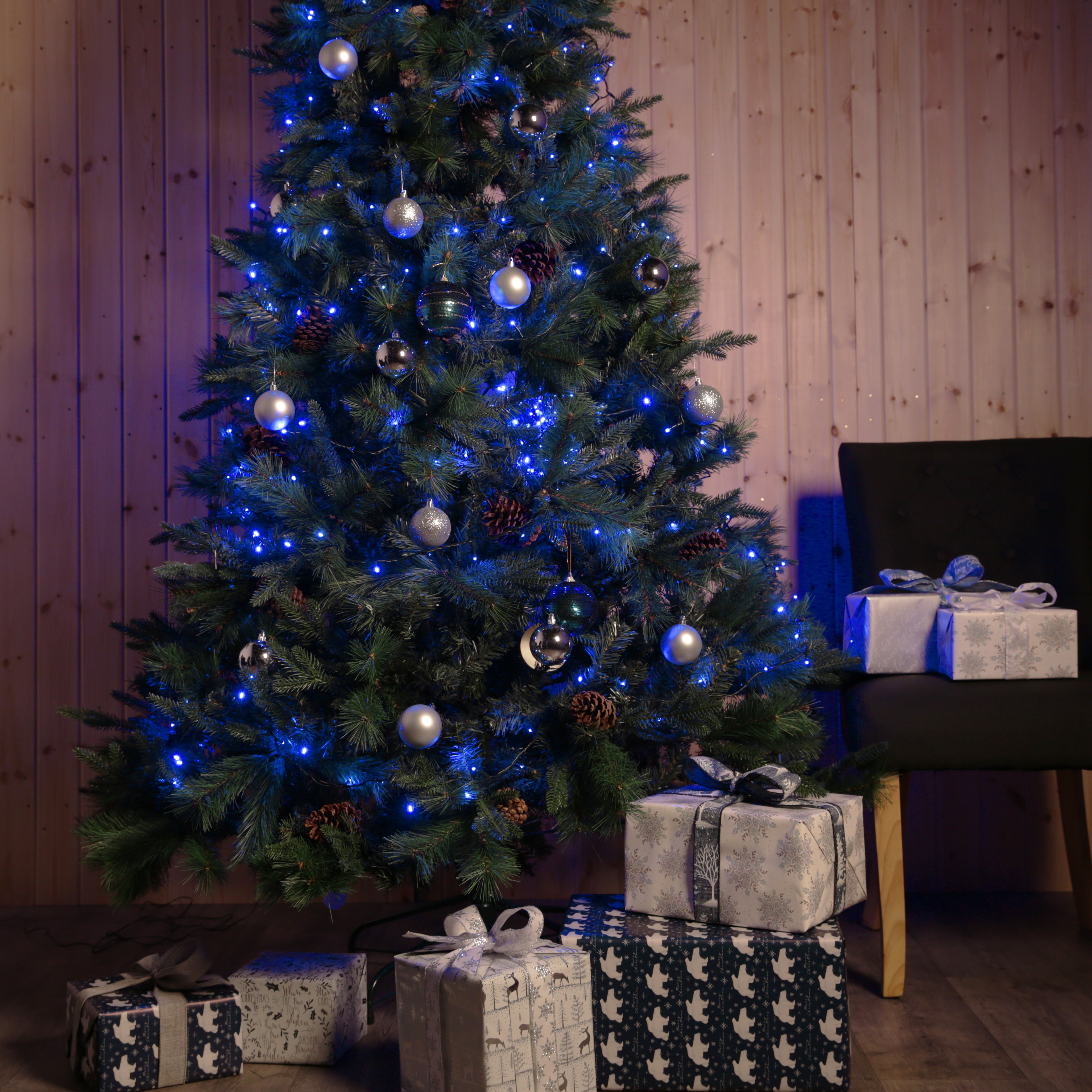 400 LED Christmas Tree Lights - 28m Lit Length