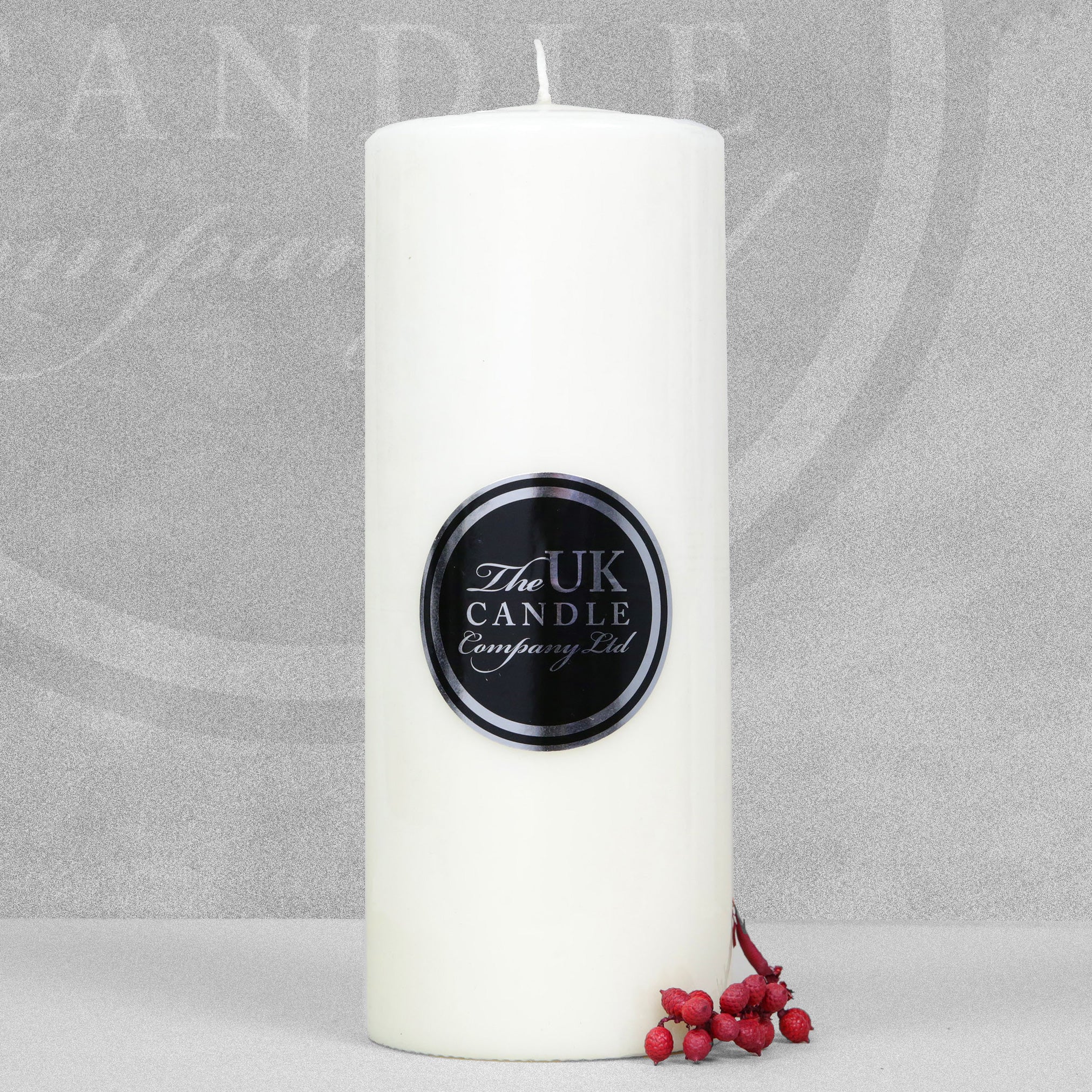 The UK Candle Company Church Pillar Candle 9.8cm x 25cm - Unscented