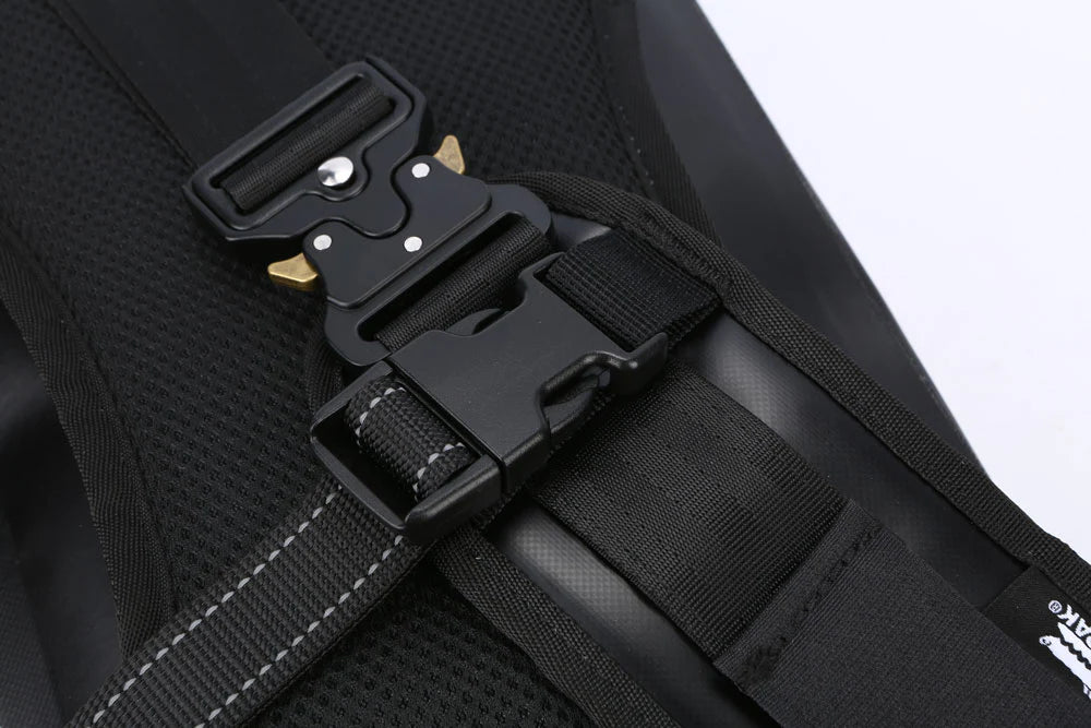 Crocpak Black Palmarès Messenger Sling Bag - Protective Waterproof Bag