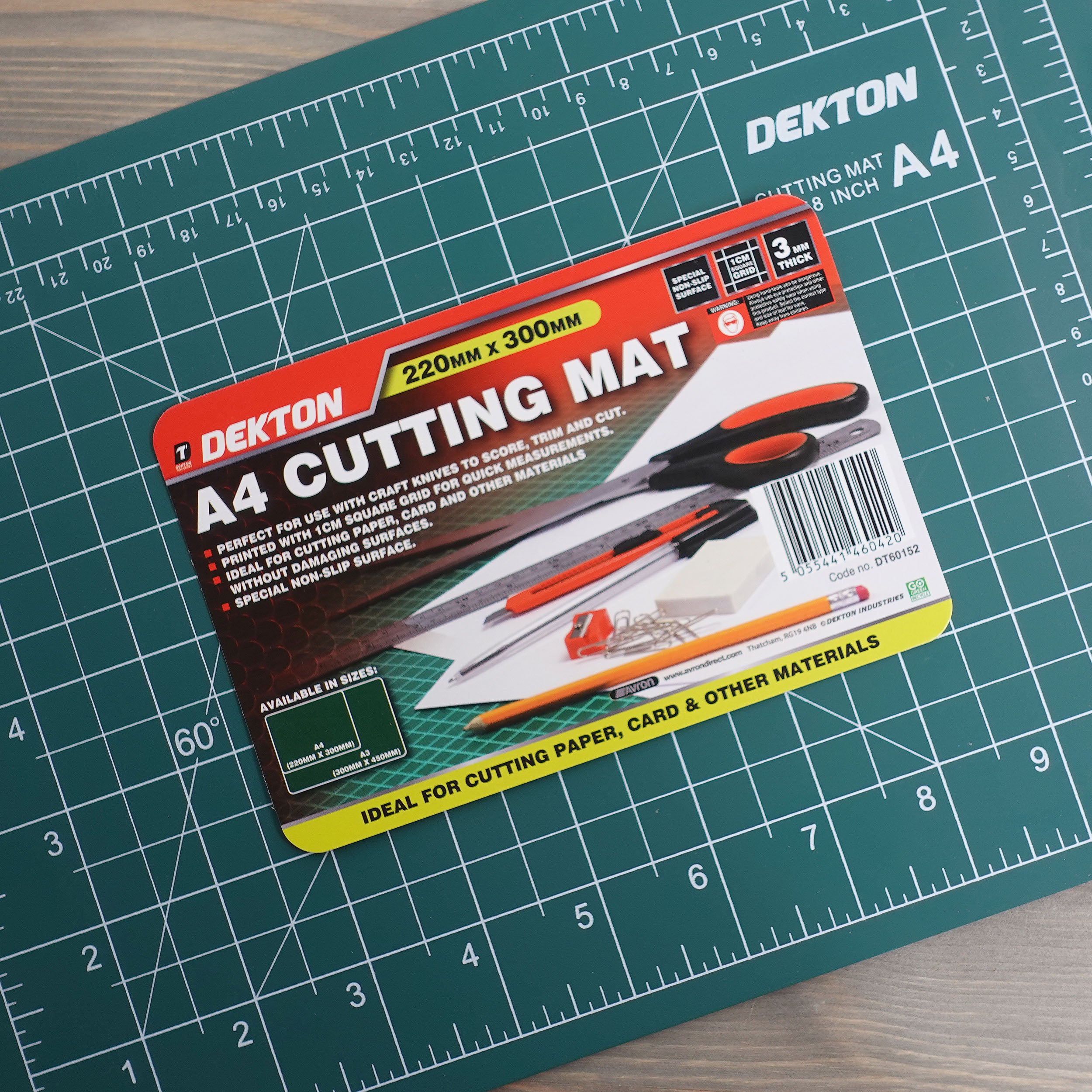 Dekton A4 Cutting Mat Green 220 x 300mm