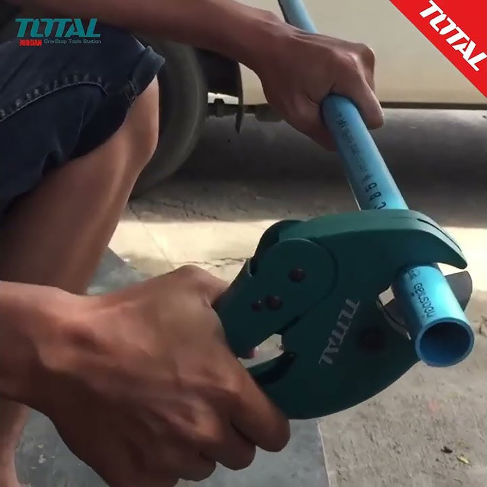 Total PVC Pipe Cutter - 225mm - THT53422