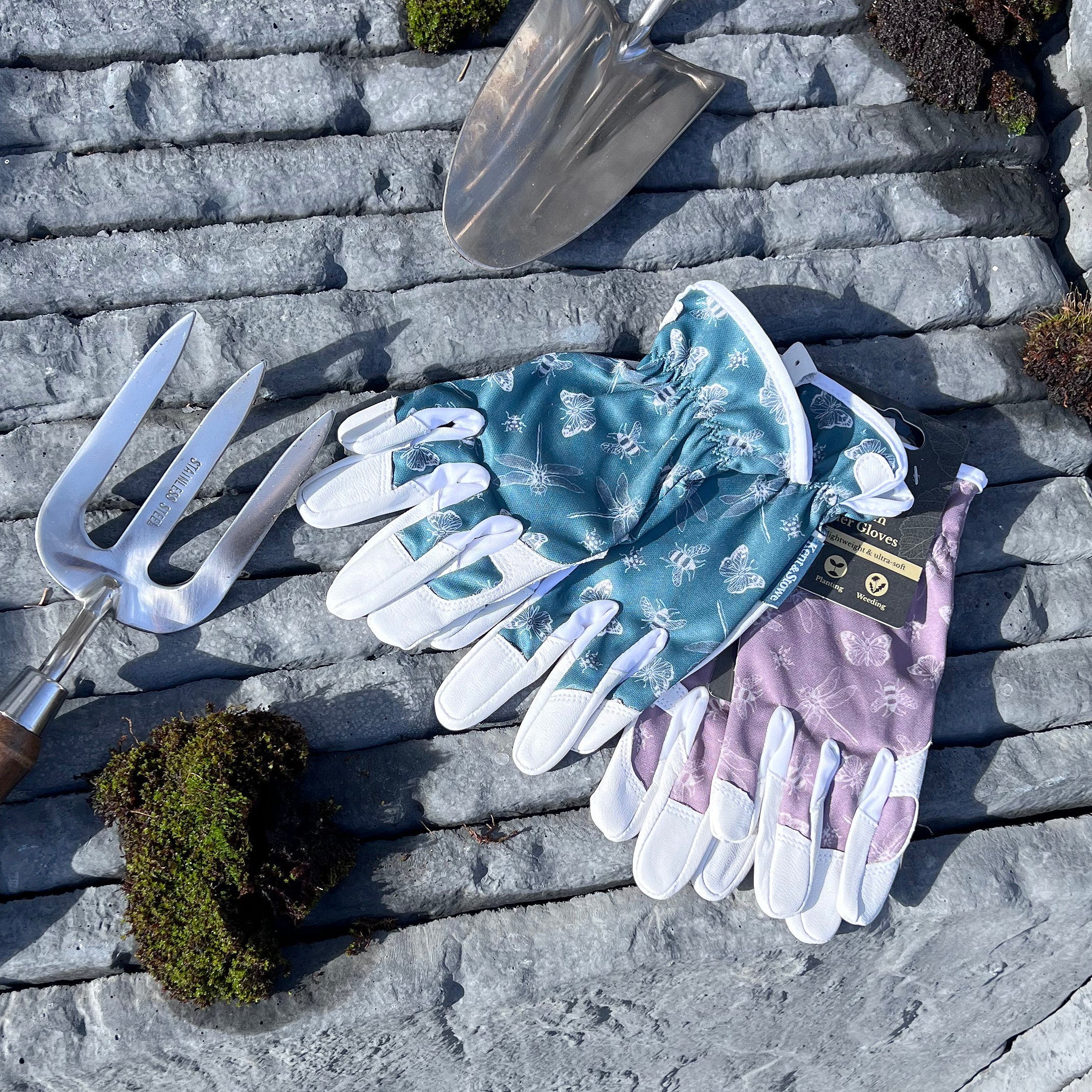 Premium Comfort Gloves  Kent & Stowe  Green Bees & Butterfly Design