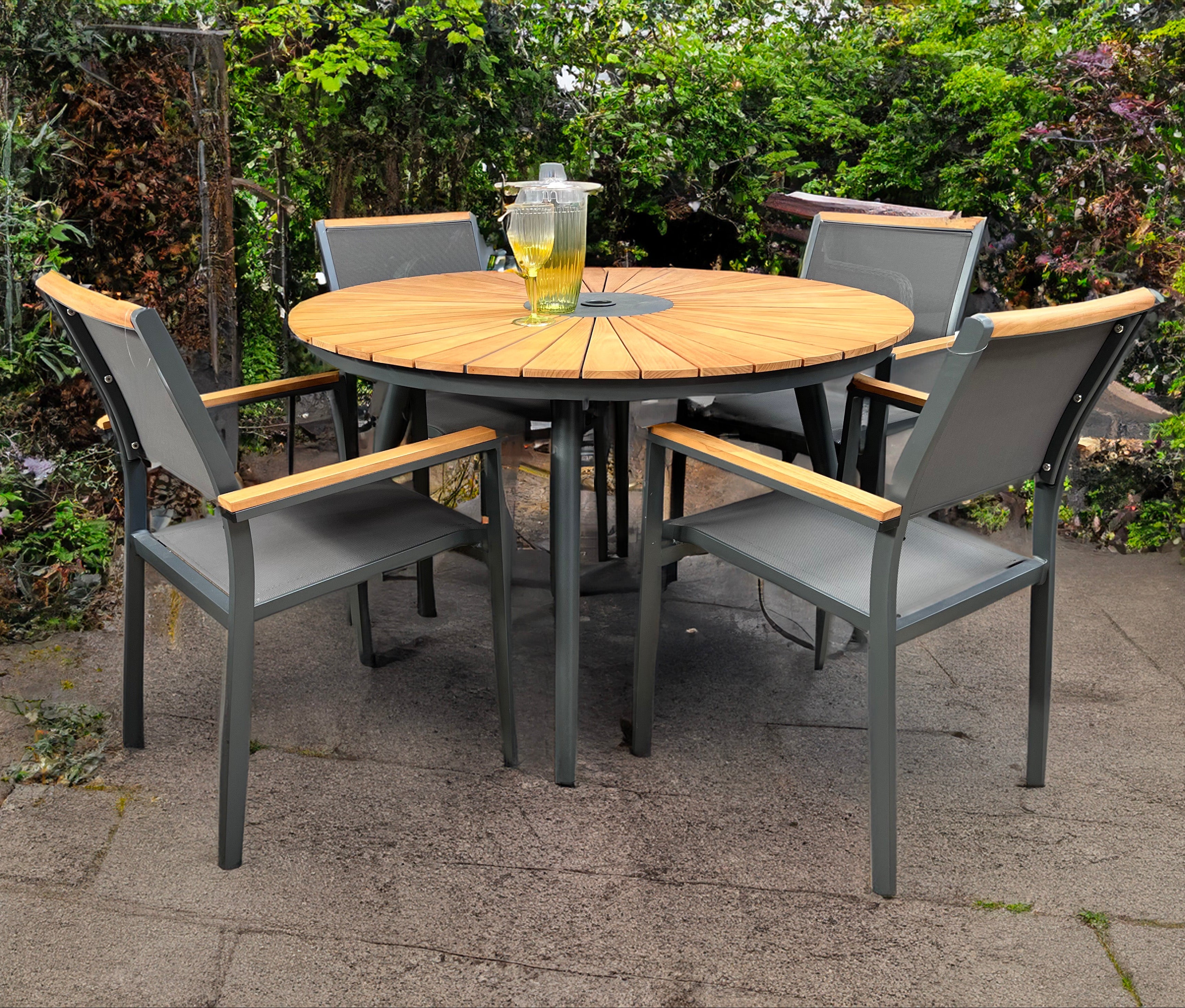Roule Dining Set 4 Seater in Aluminium and Teak