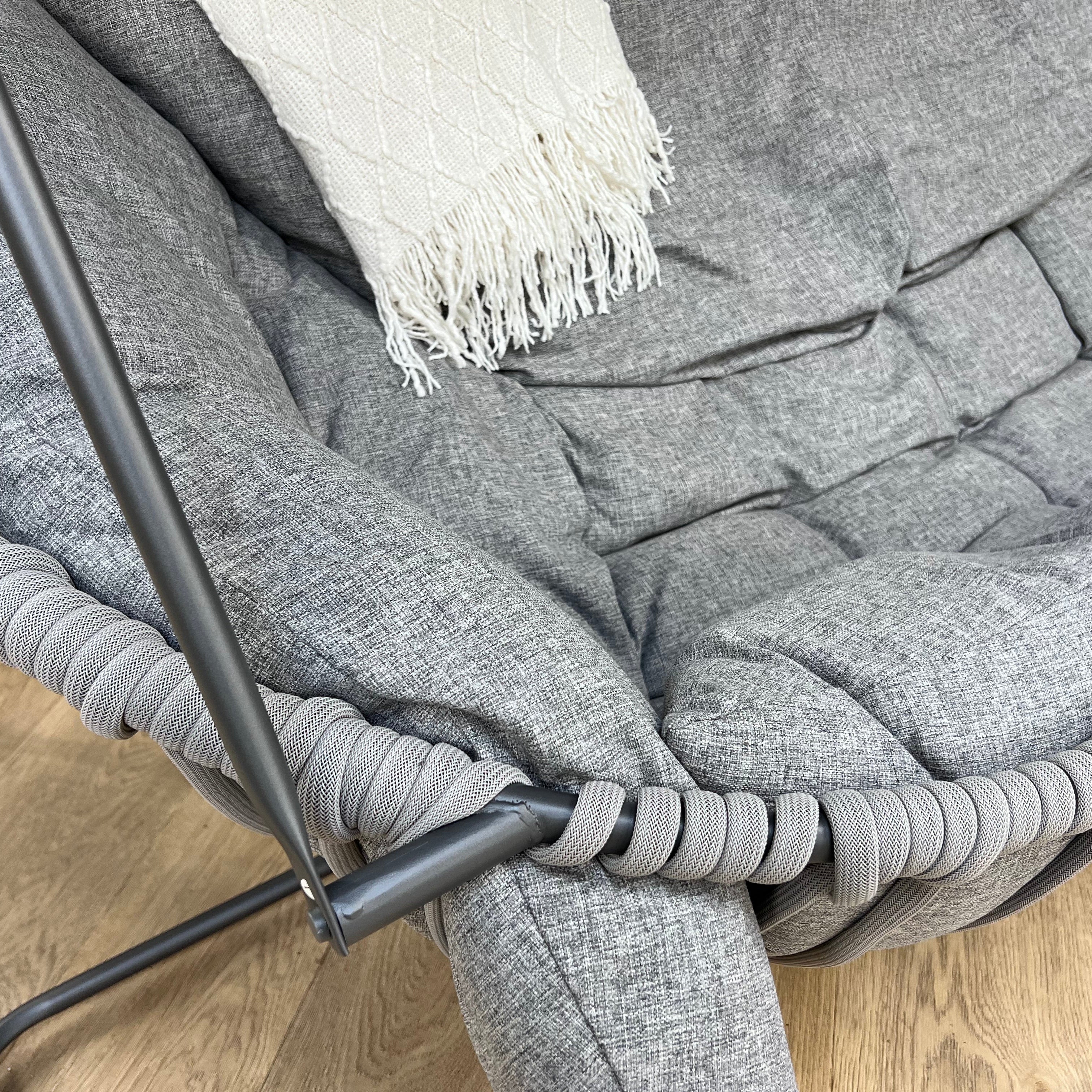 Twin Swinging Chair