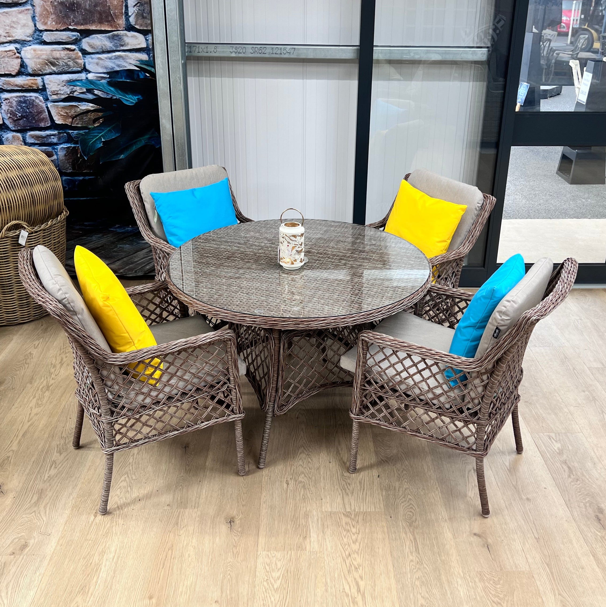 Rose 4 Seat Dining Set