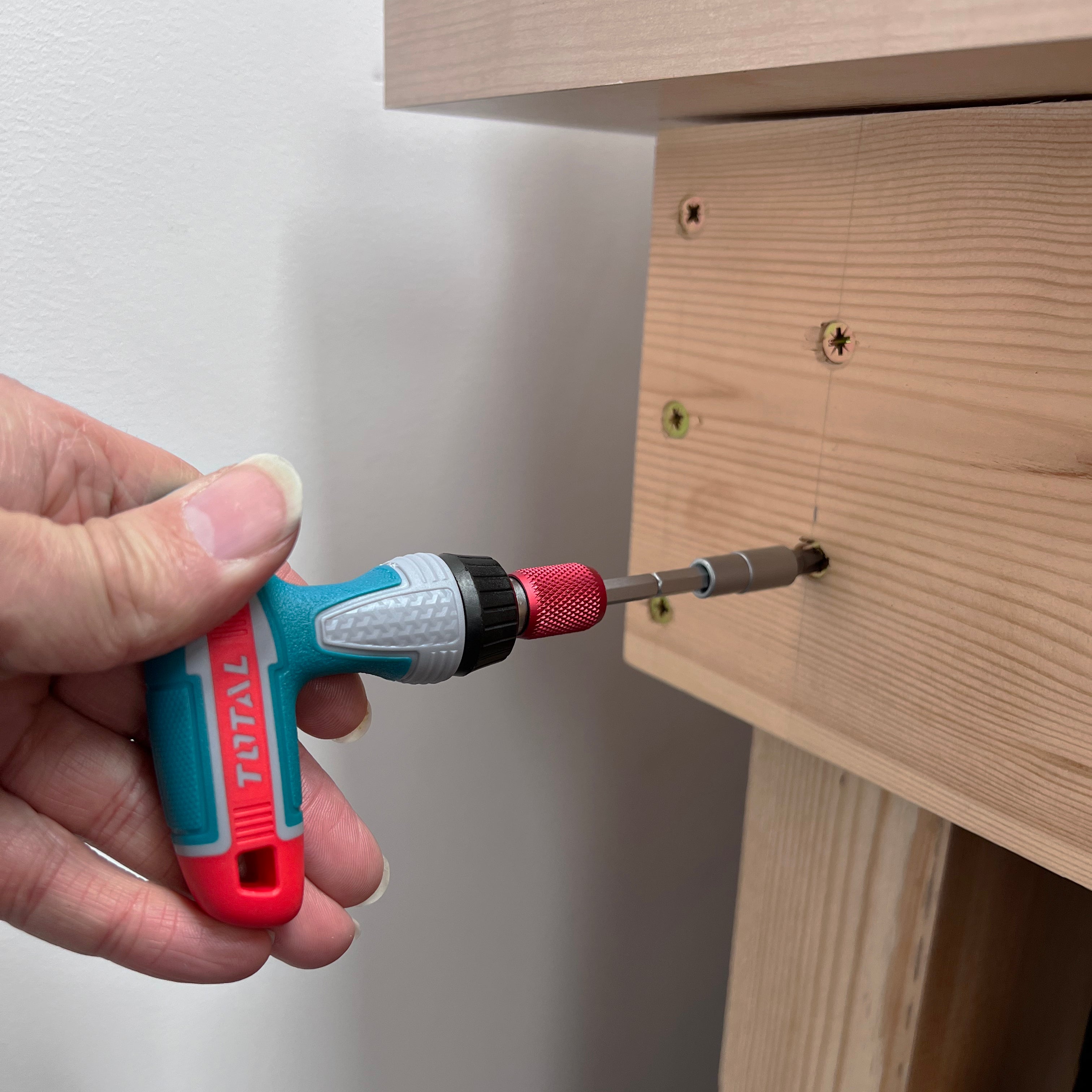 Total 31 Piece T-Handle Screwdriver Set - TACSD30316