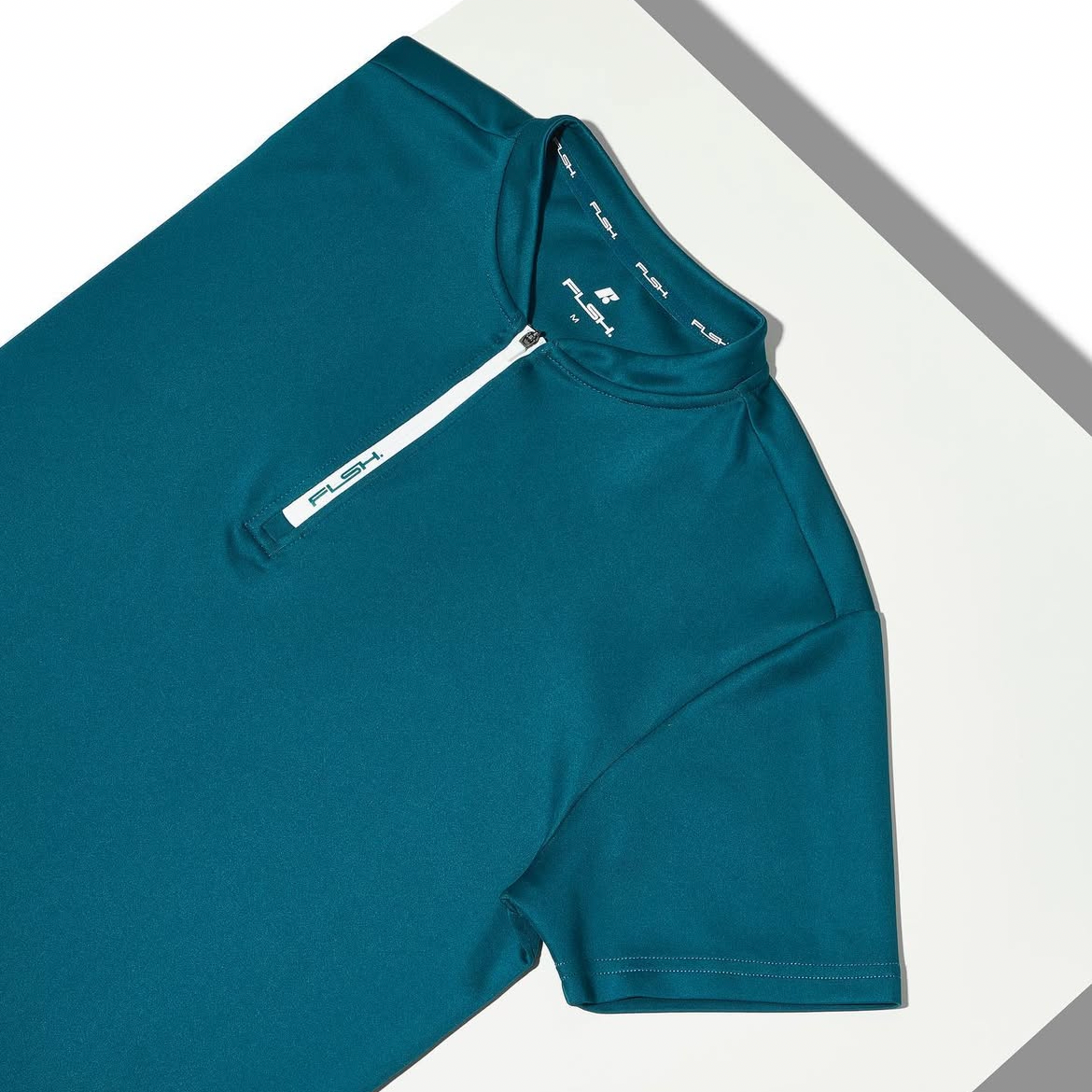 Men's Short Sleeve Low-Collar Zip Up Sport Shirt FP1