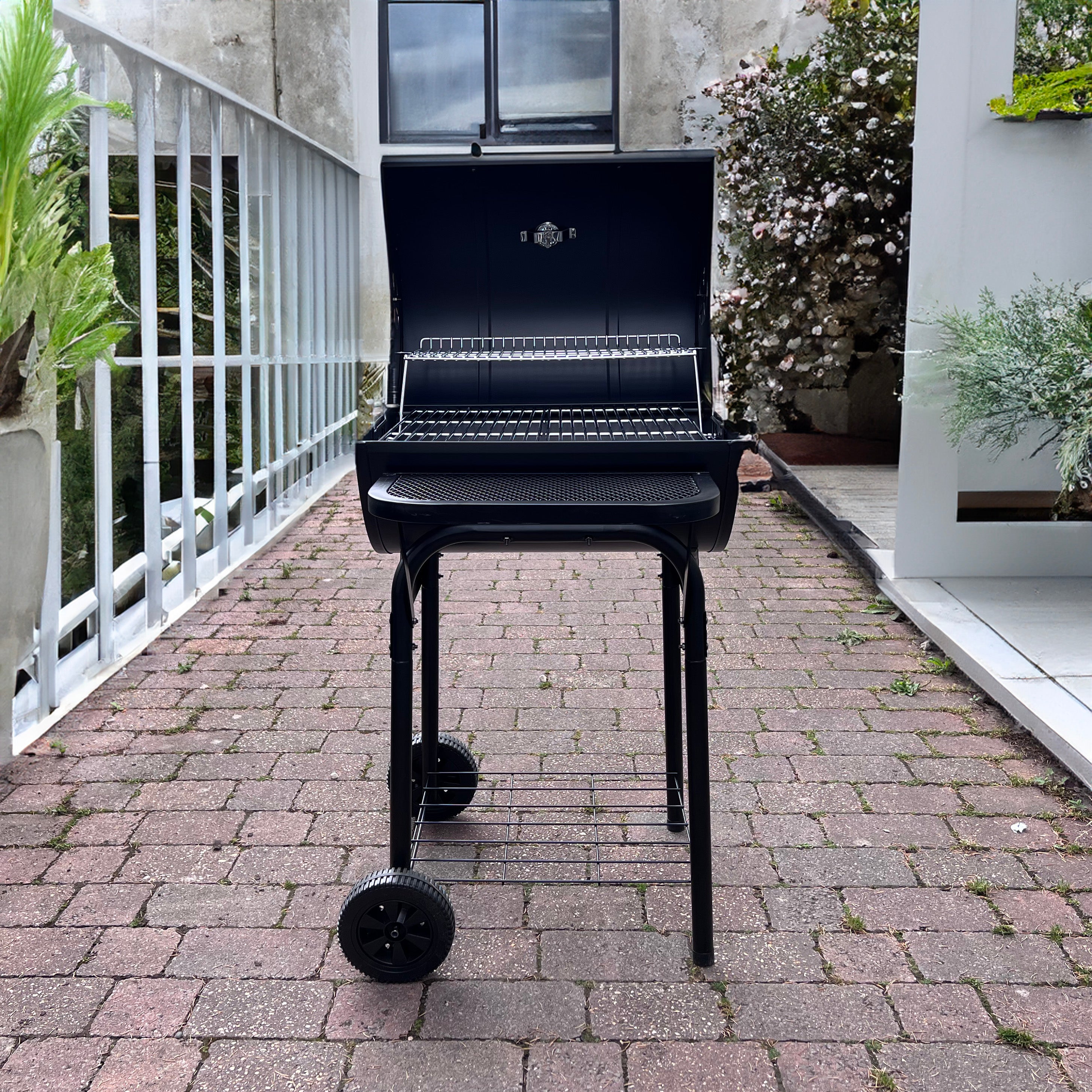 Atom Grills Barrel 100 Charcoal BBQ