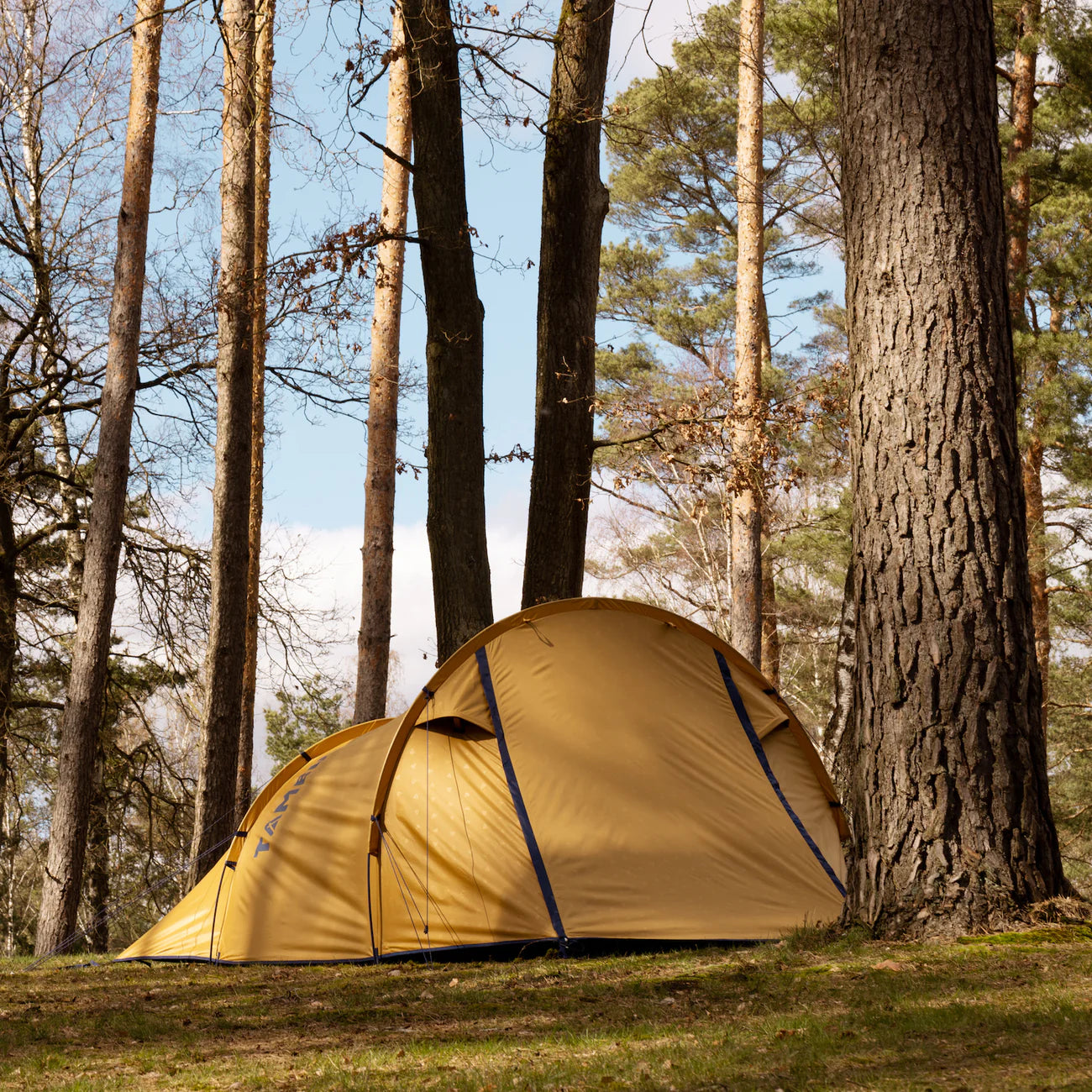 Tambu Kalo 3 - 3 Person Black Sky Tunnel Tent