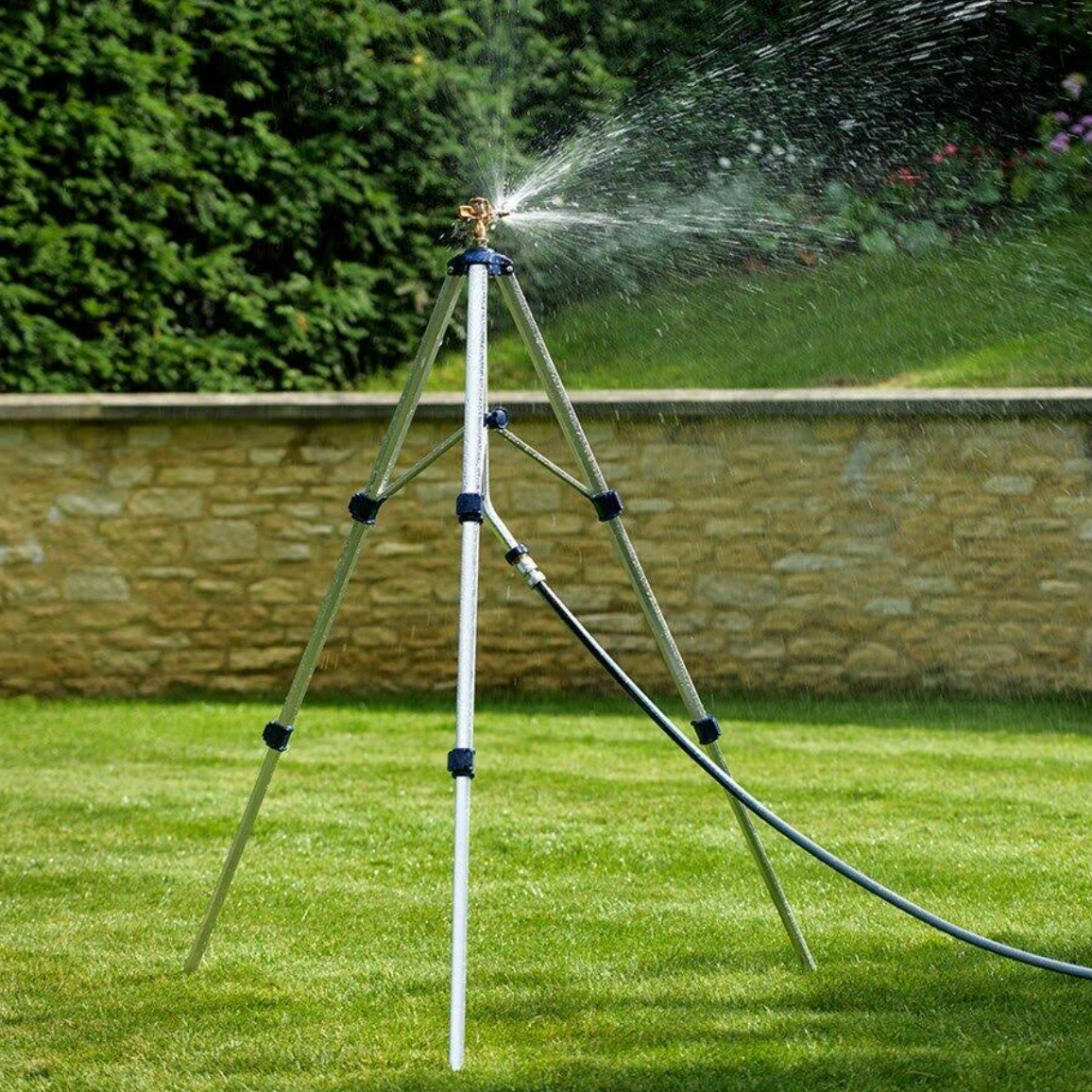 Flopro Elite Tripod Sprinkler