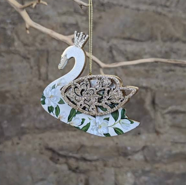 Gisela Graham Swan Wooden Hanging Christmas Decoration