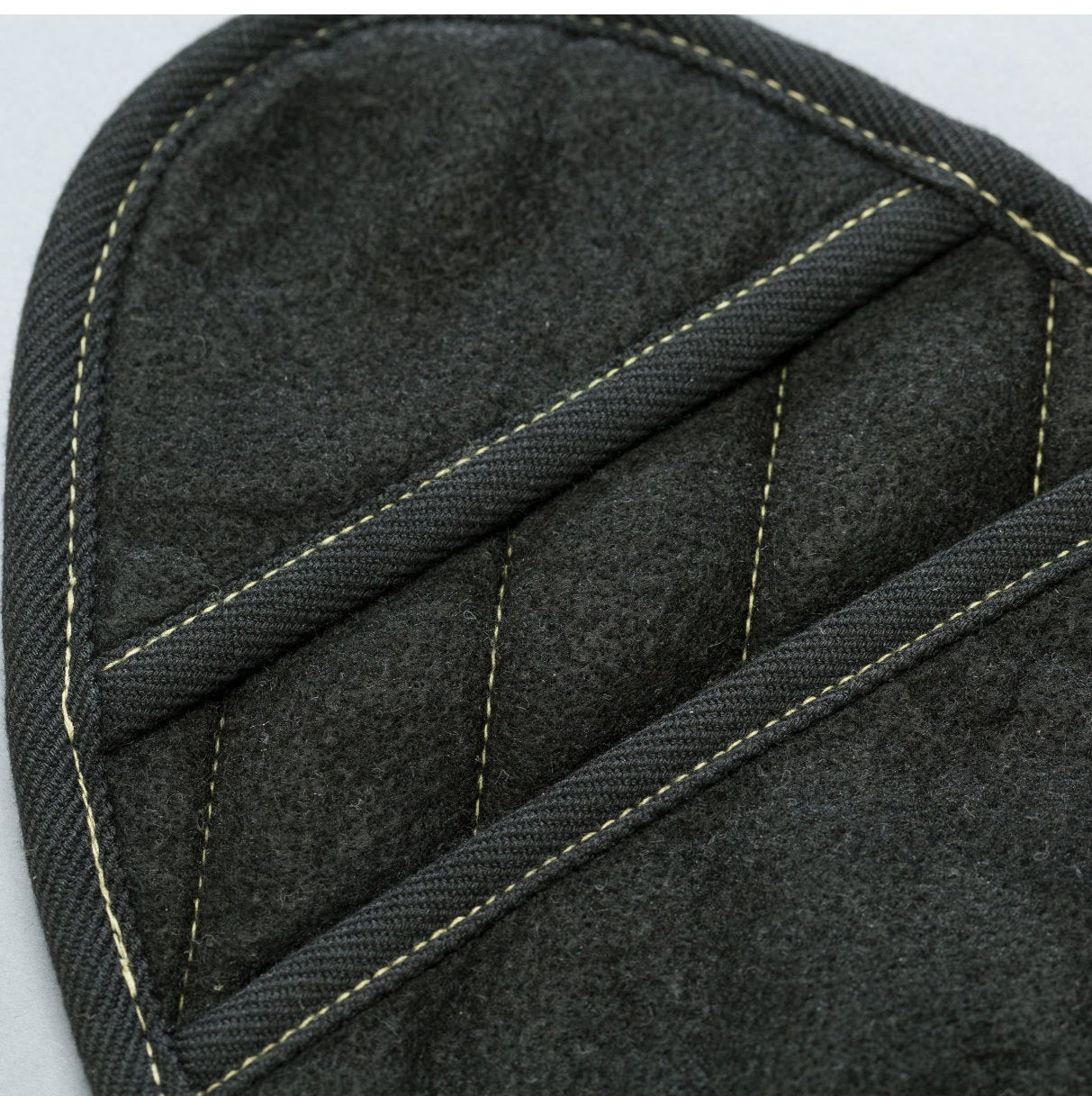 Mechanix Wear Torch Welding Series  X-Pad  Heat Barrier Mitt / Pad