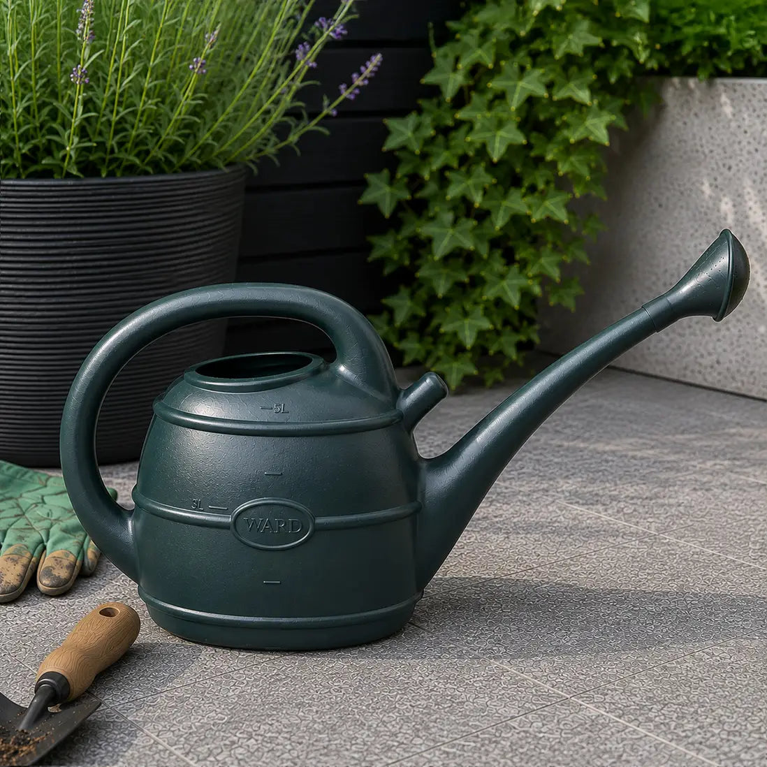 Strata Watering Can with Rose - 5L Green