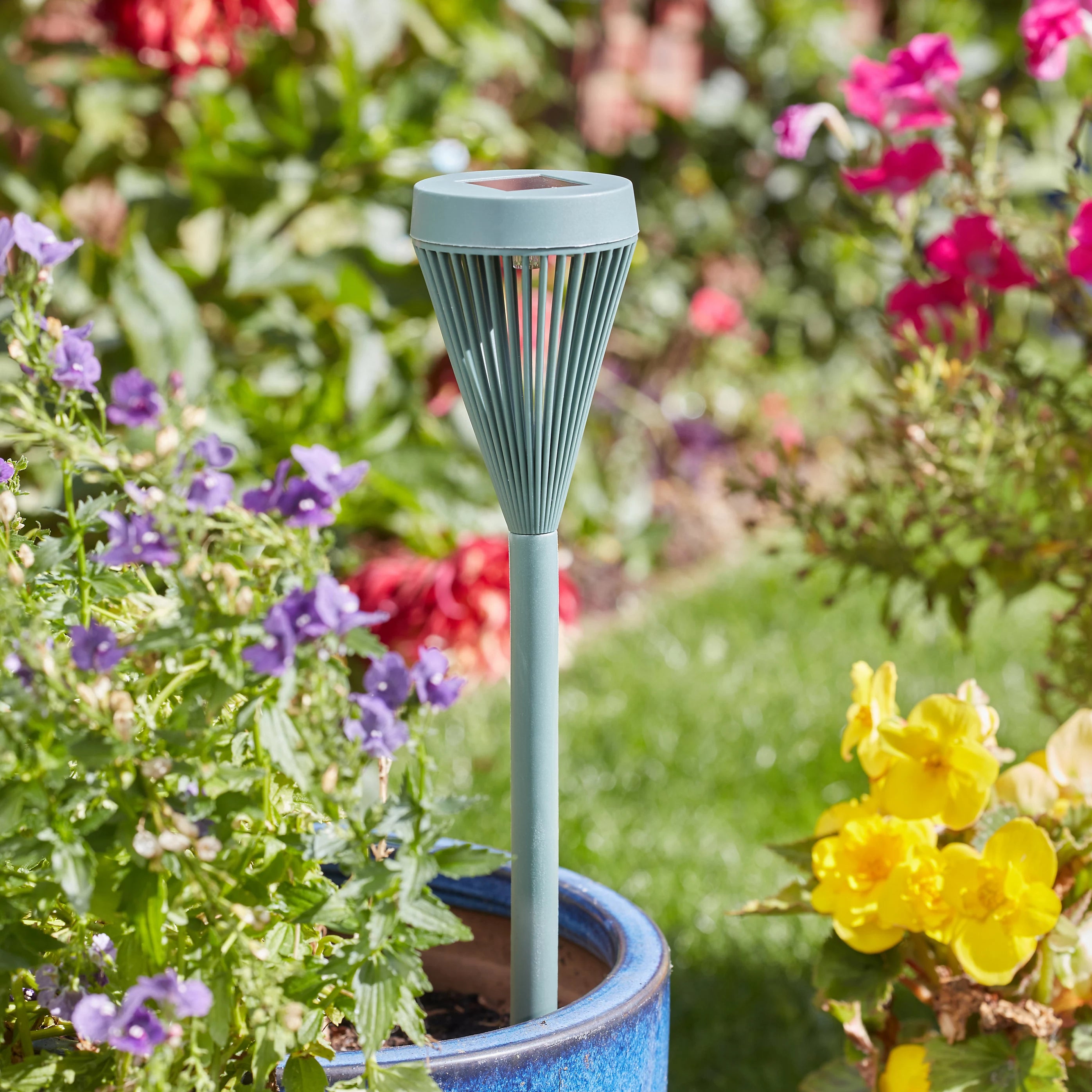 Smart Garden Solar Powered Stake Lights - 4 pack