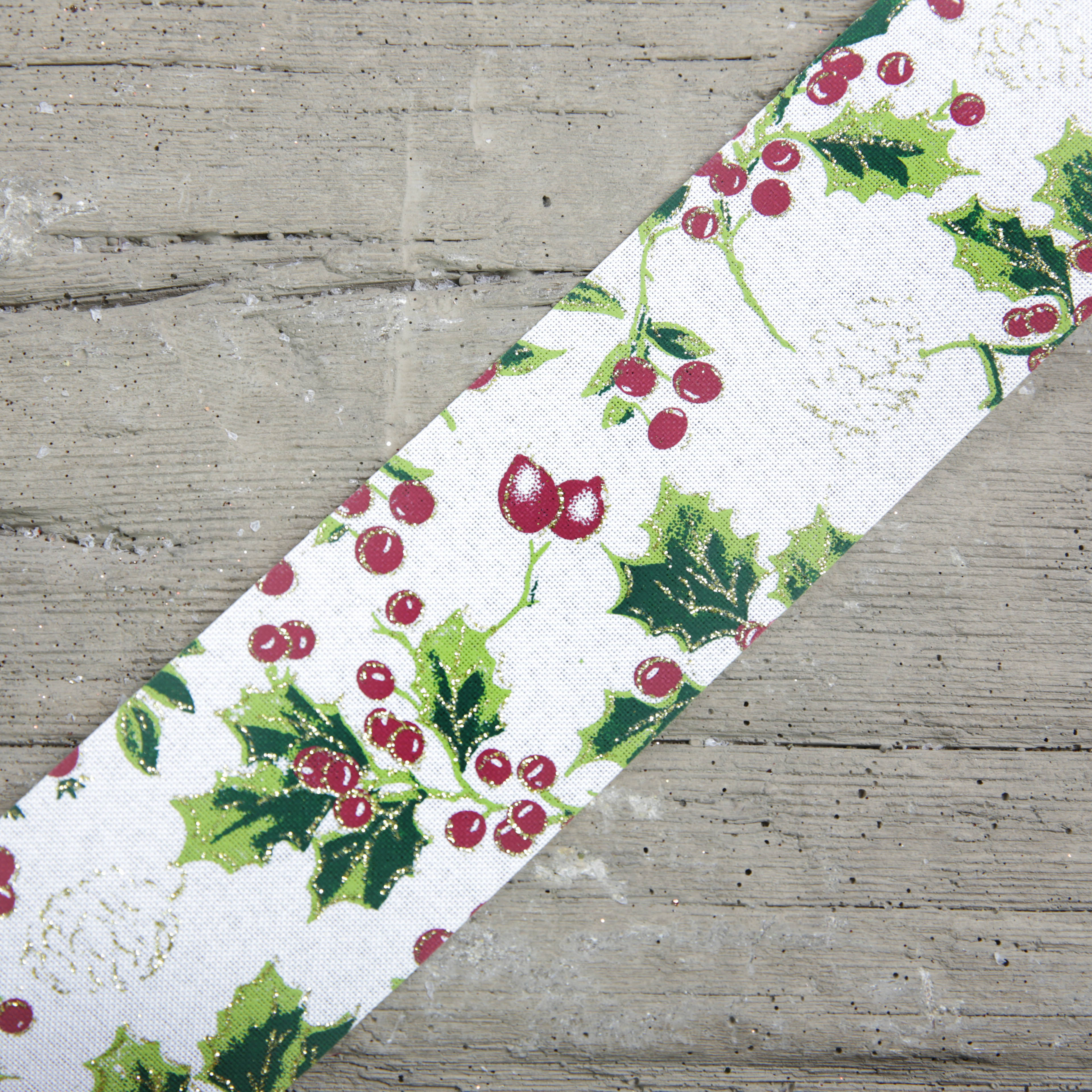 Christmas Berry Print Rustic Ribbon 2.7m White - 2 Sizes Available