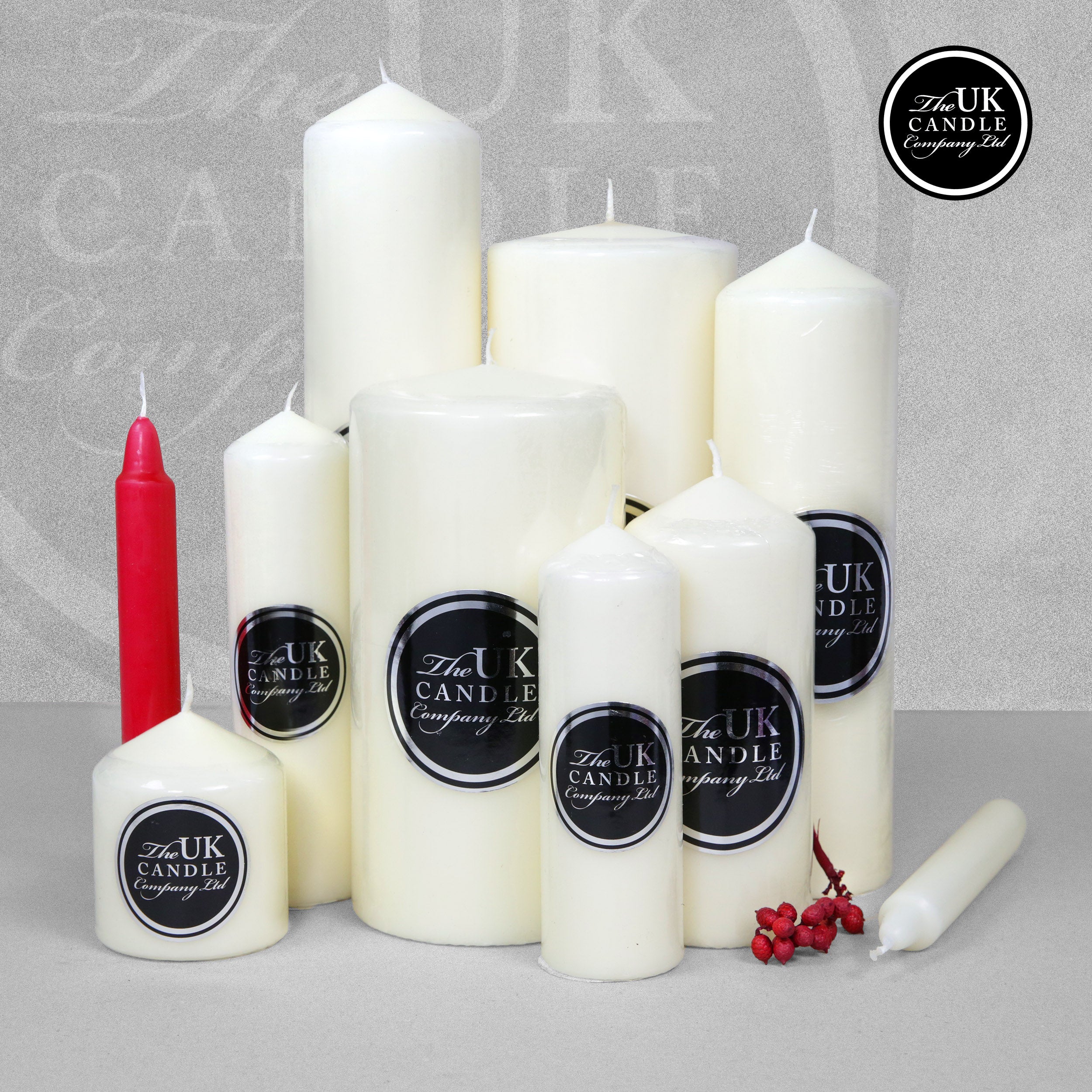 The UK Candle Company Church Pillar Candle 9.8cm x 25cm - Unscented